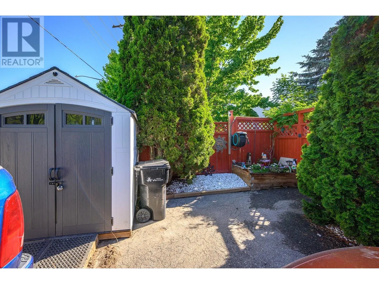 1041 11 Avenue Unit# 3
