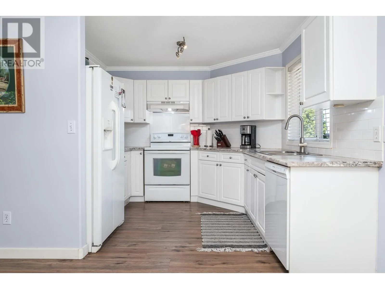 1041 11 Avenue Unit# 3