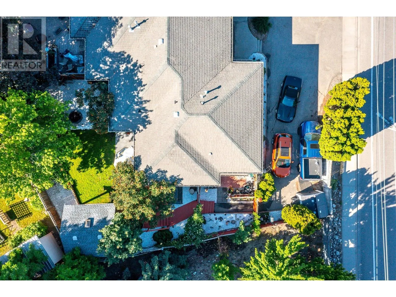 1041 11 Avenue Unit# 3