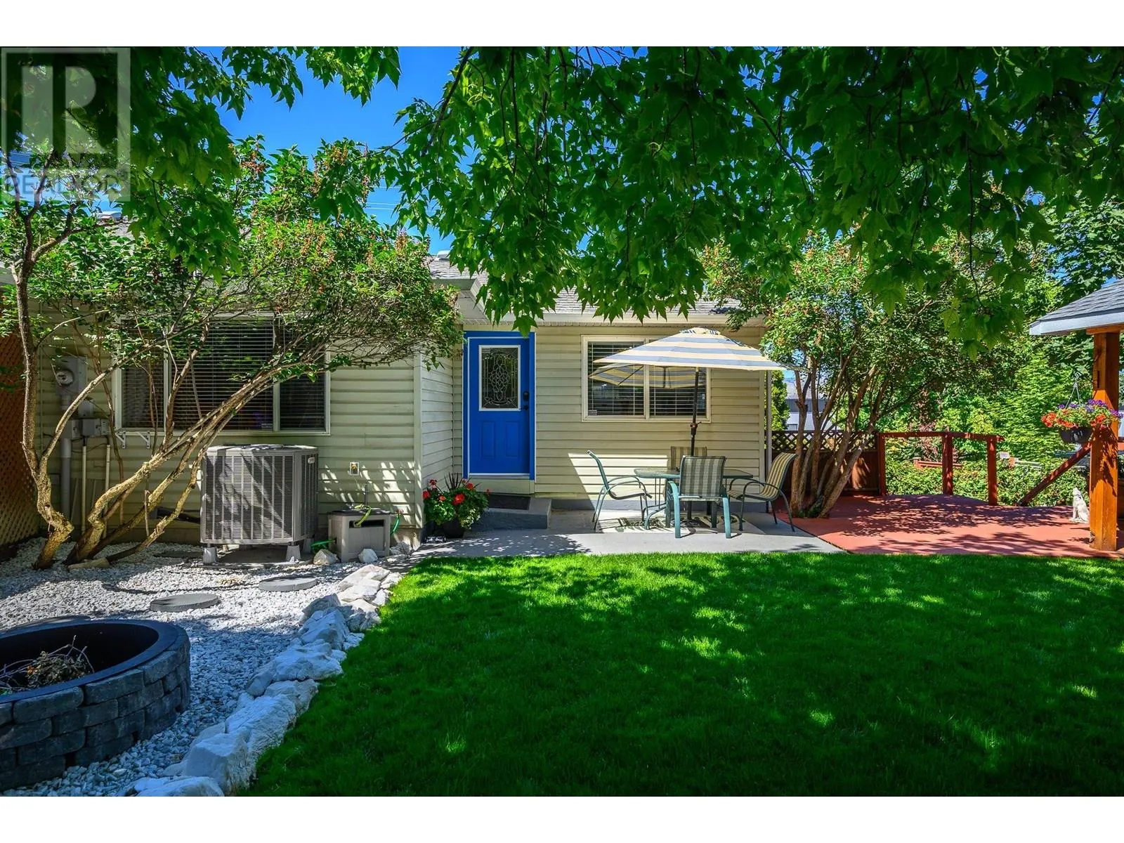 1041 11 Avenue Unit# 3