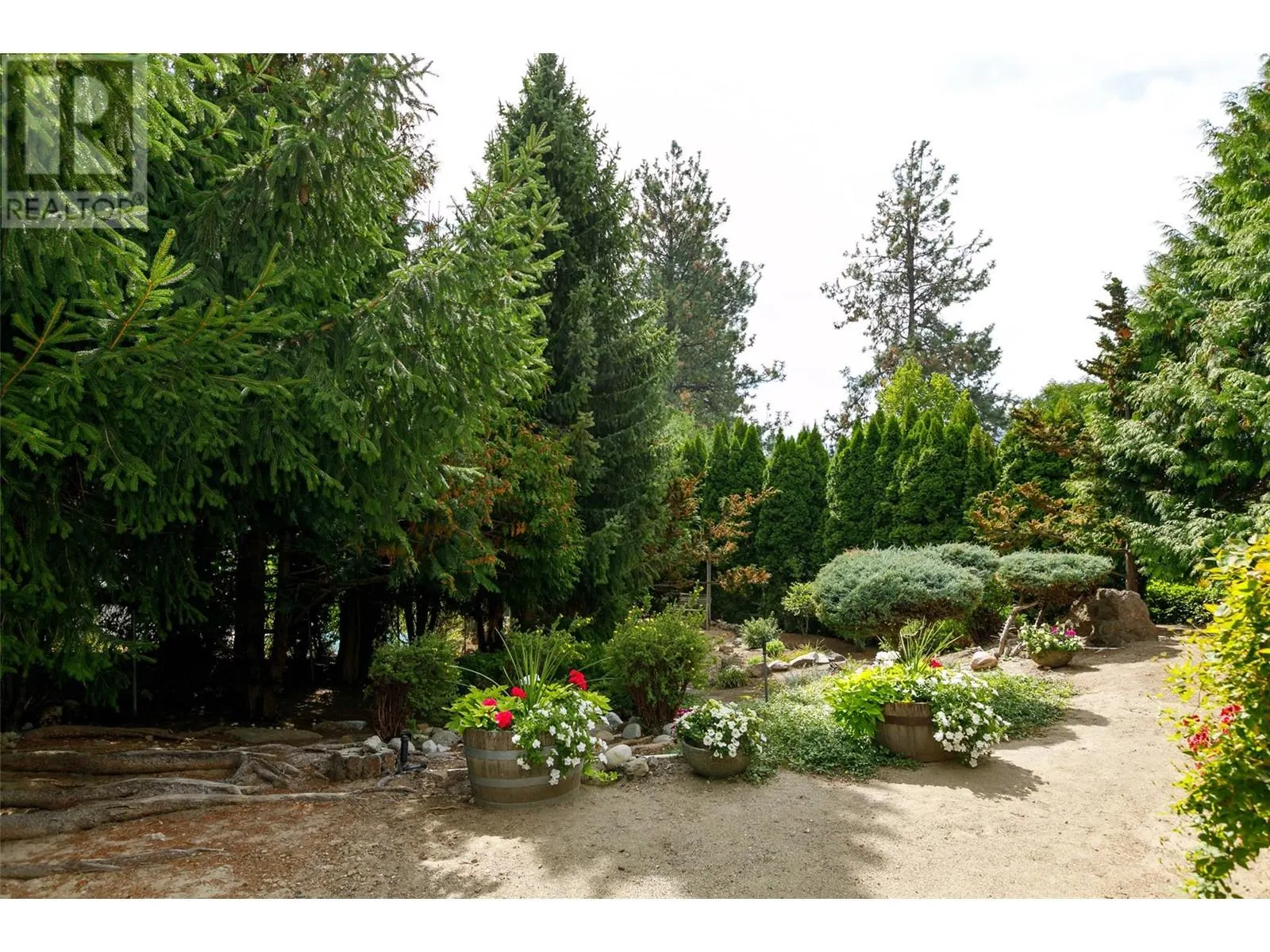 1043 Caledonia Way