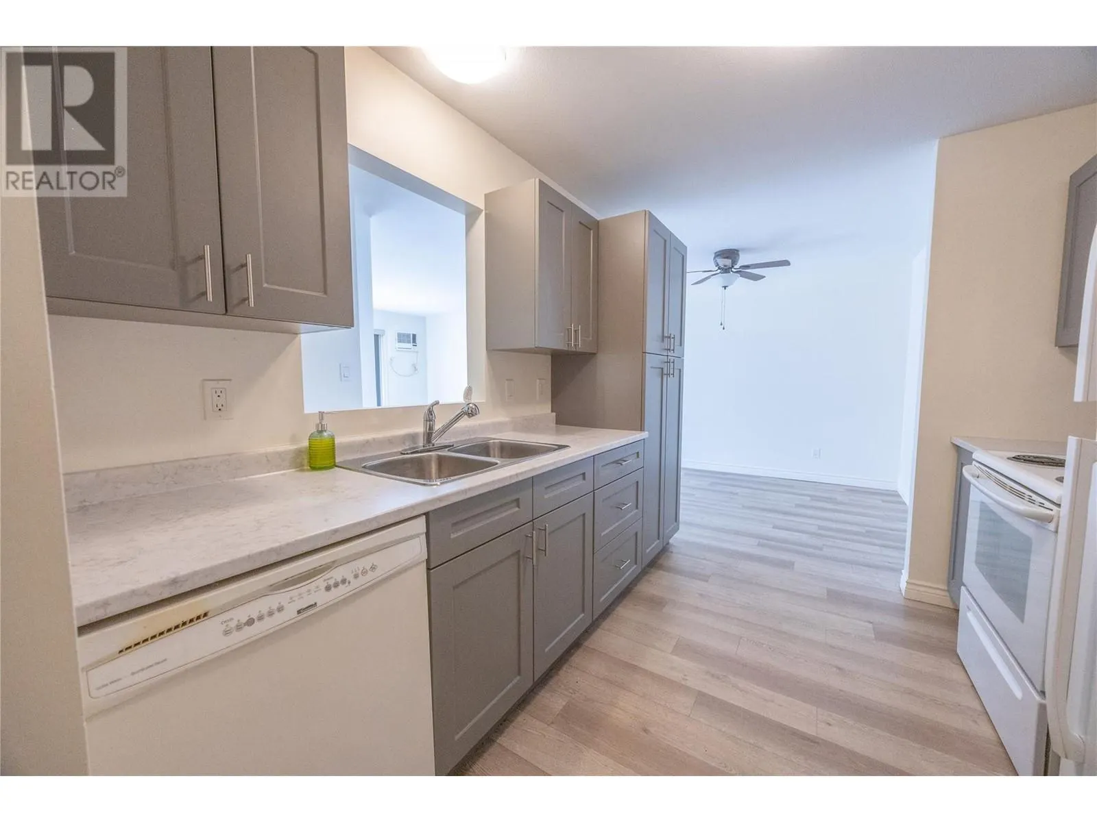 8700 Jubilee Road E Unit# 205