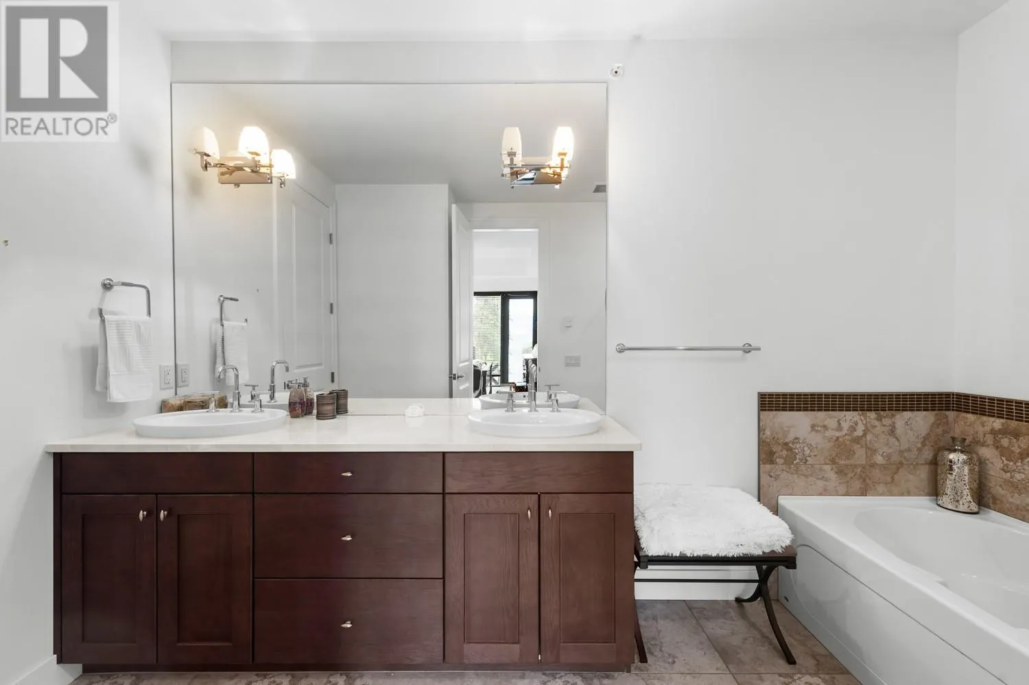 580 Sarsons Road Unit# 401