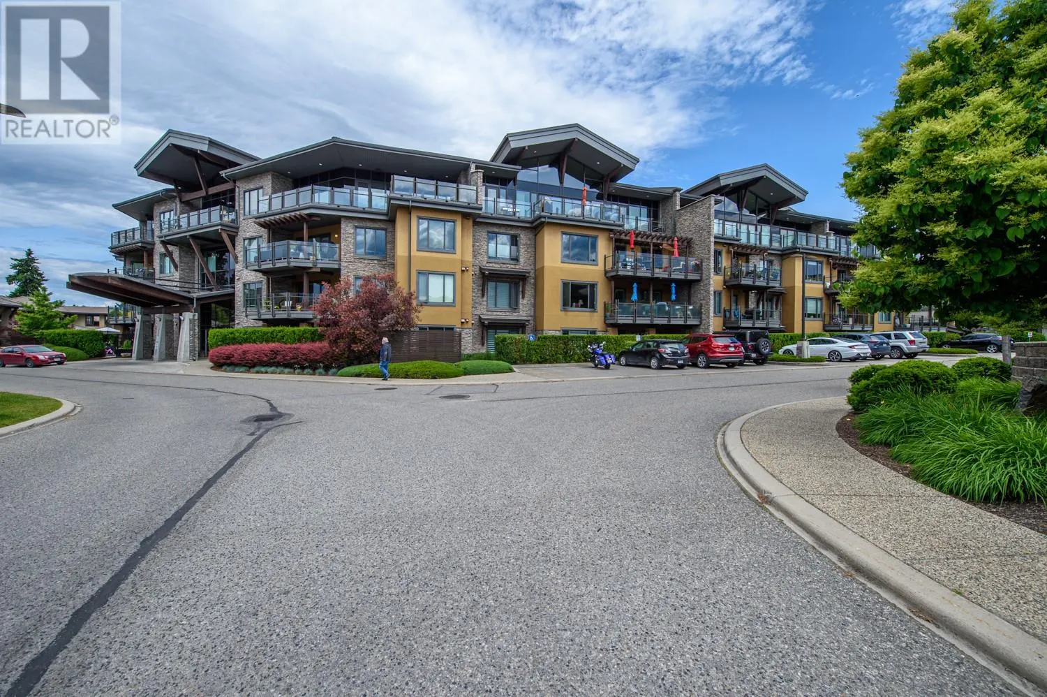 580 Sarsons Road Unit# 401