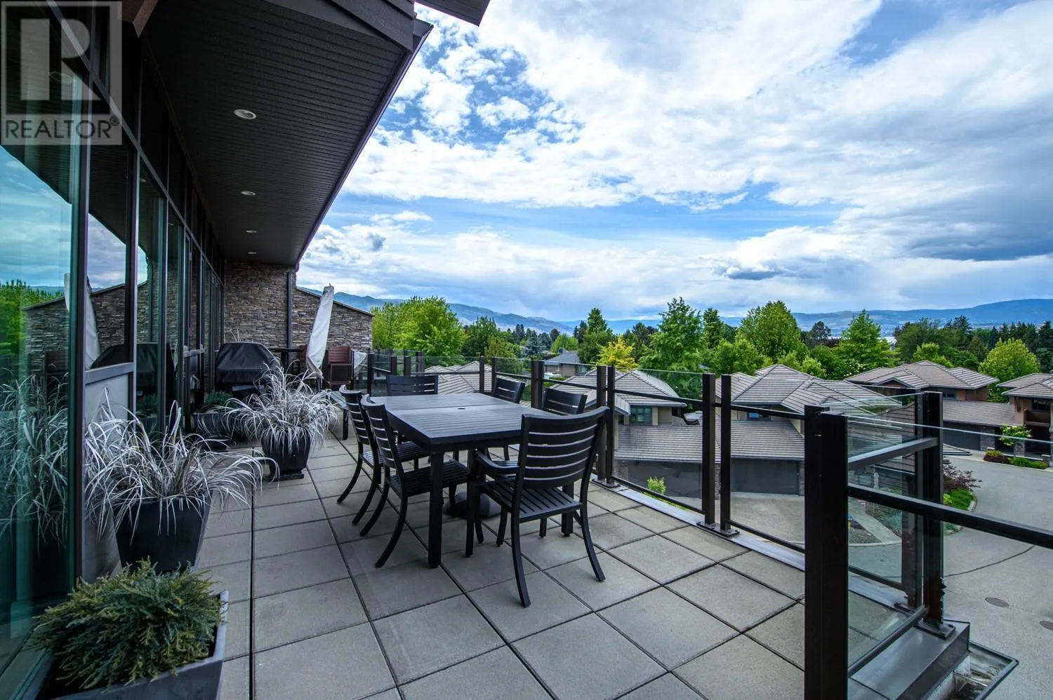 580 Sarsons Road Unit# 401