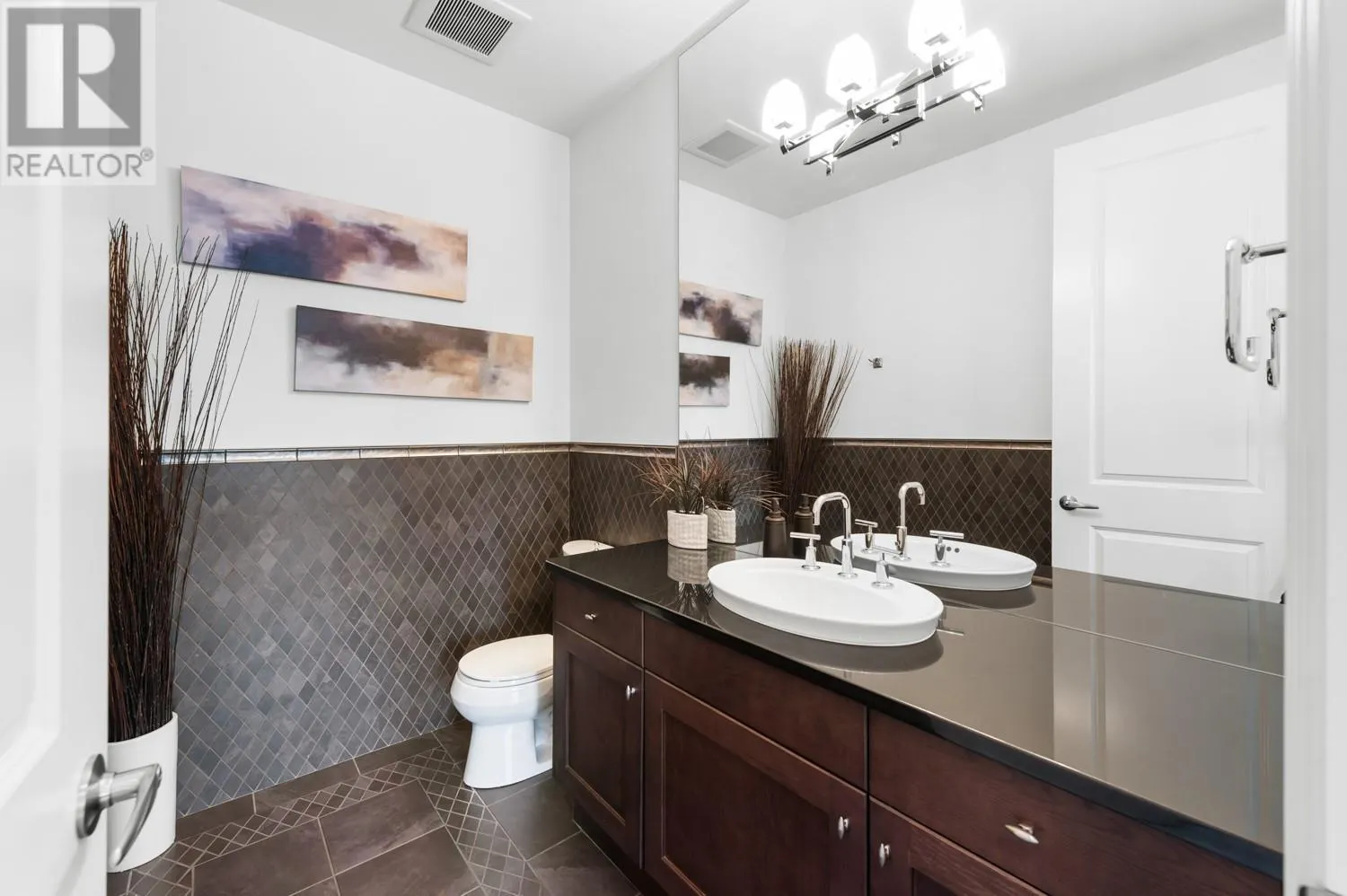 580 Sarsons Road Unit# 401