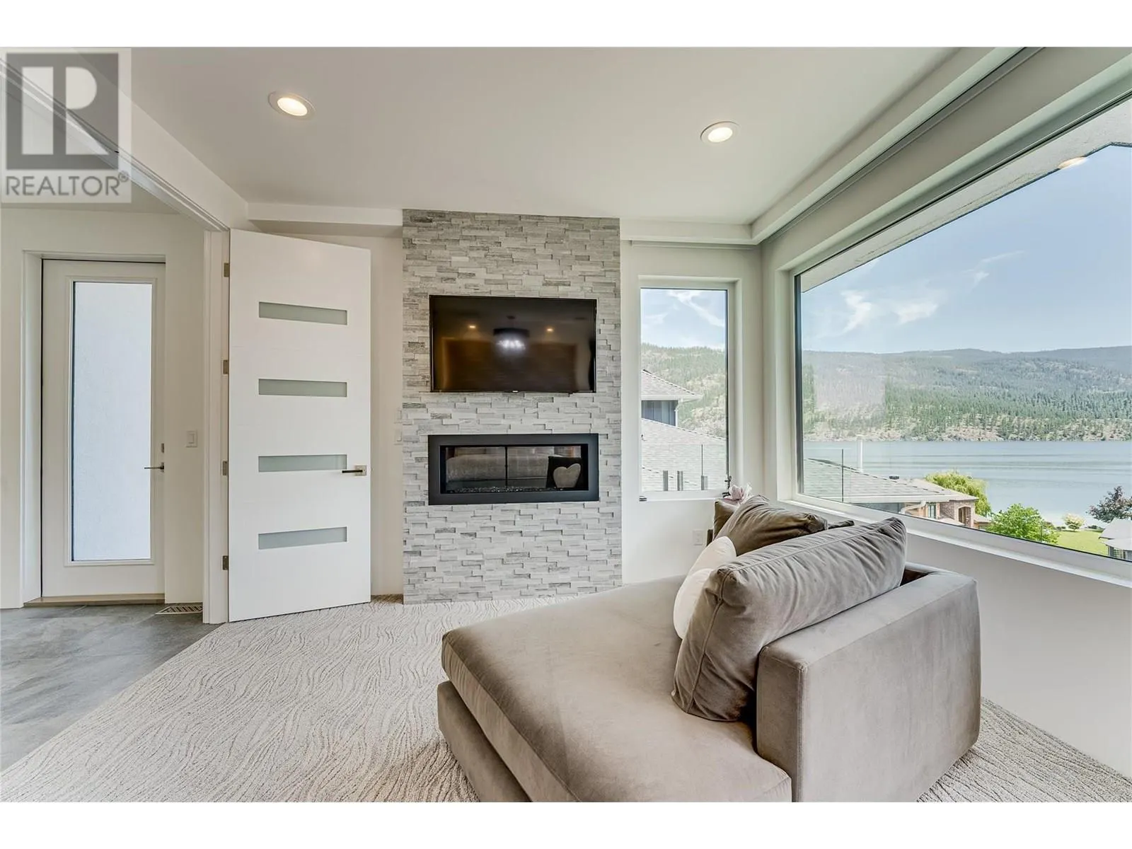 18451 Crystal Waters Road Unit# 20