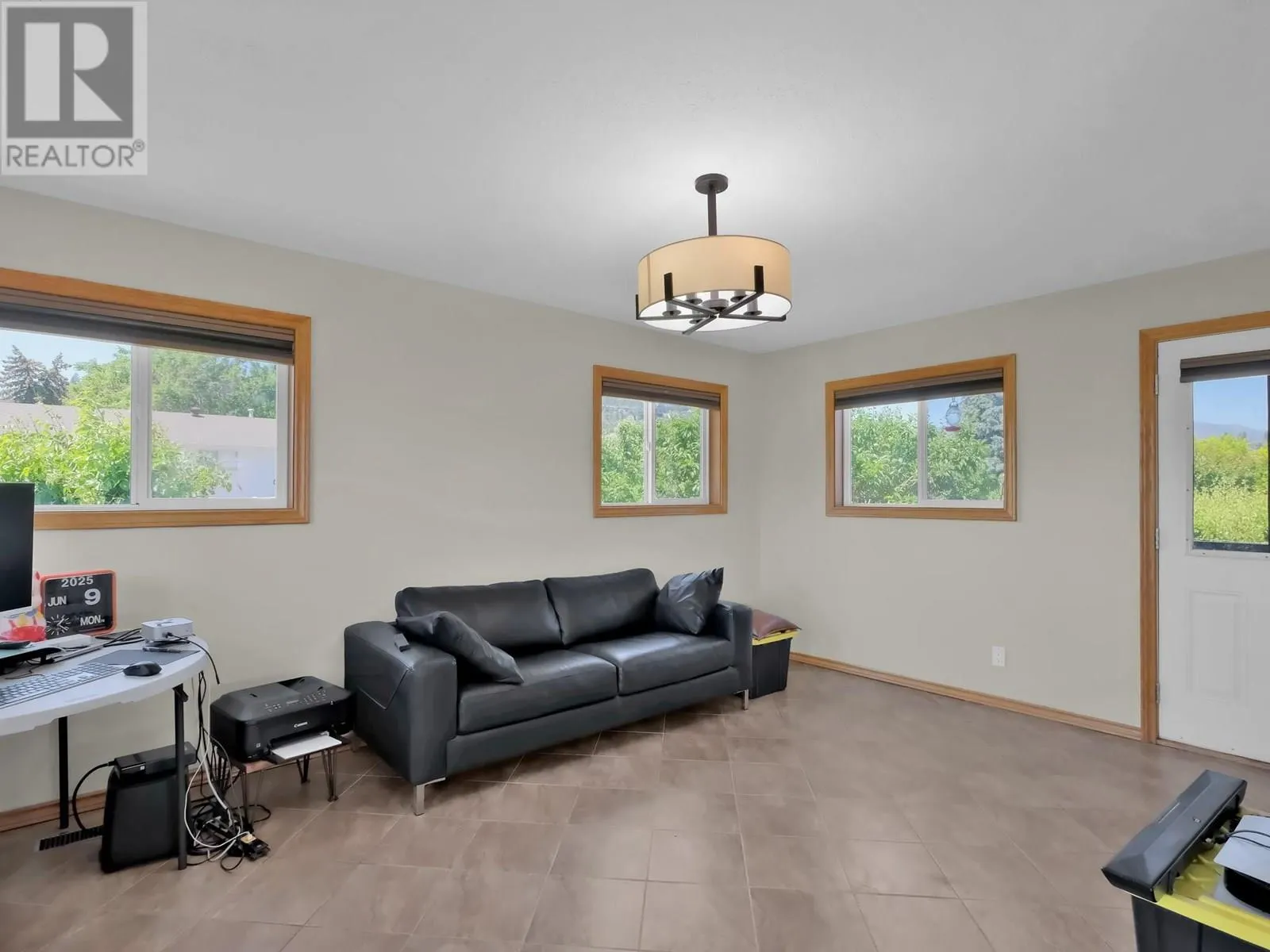 3124 Cox Road