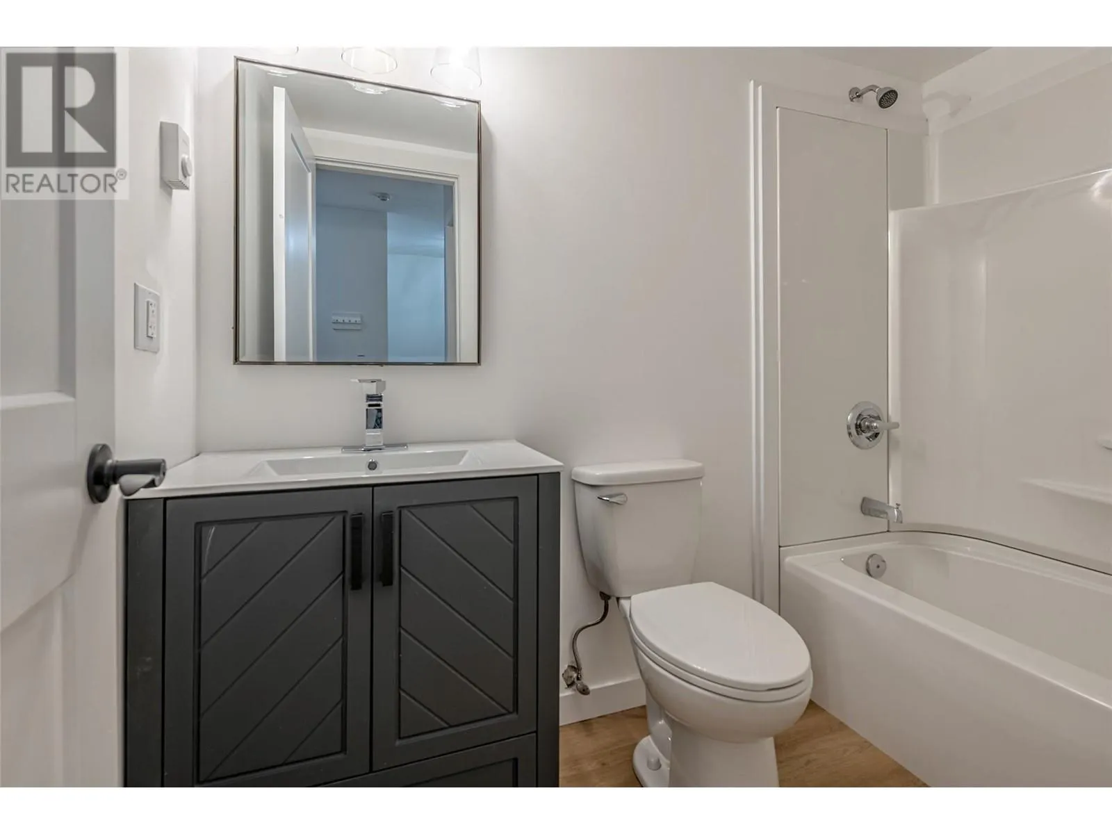 3304 35 Avenue Unit# 109