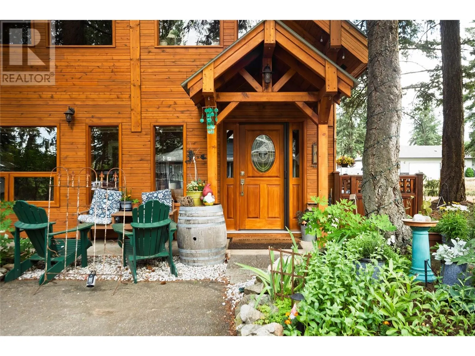 346 Hummingbird Avenue