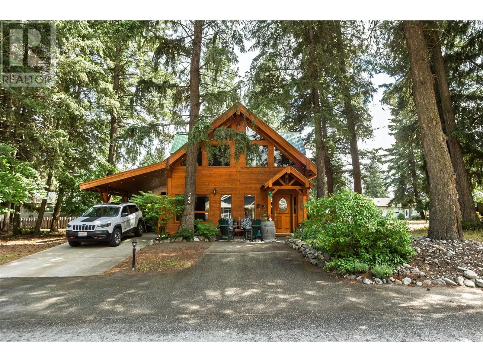 346 Hummingbird Avenue