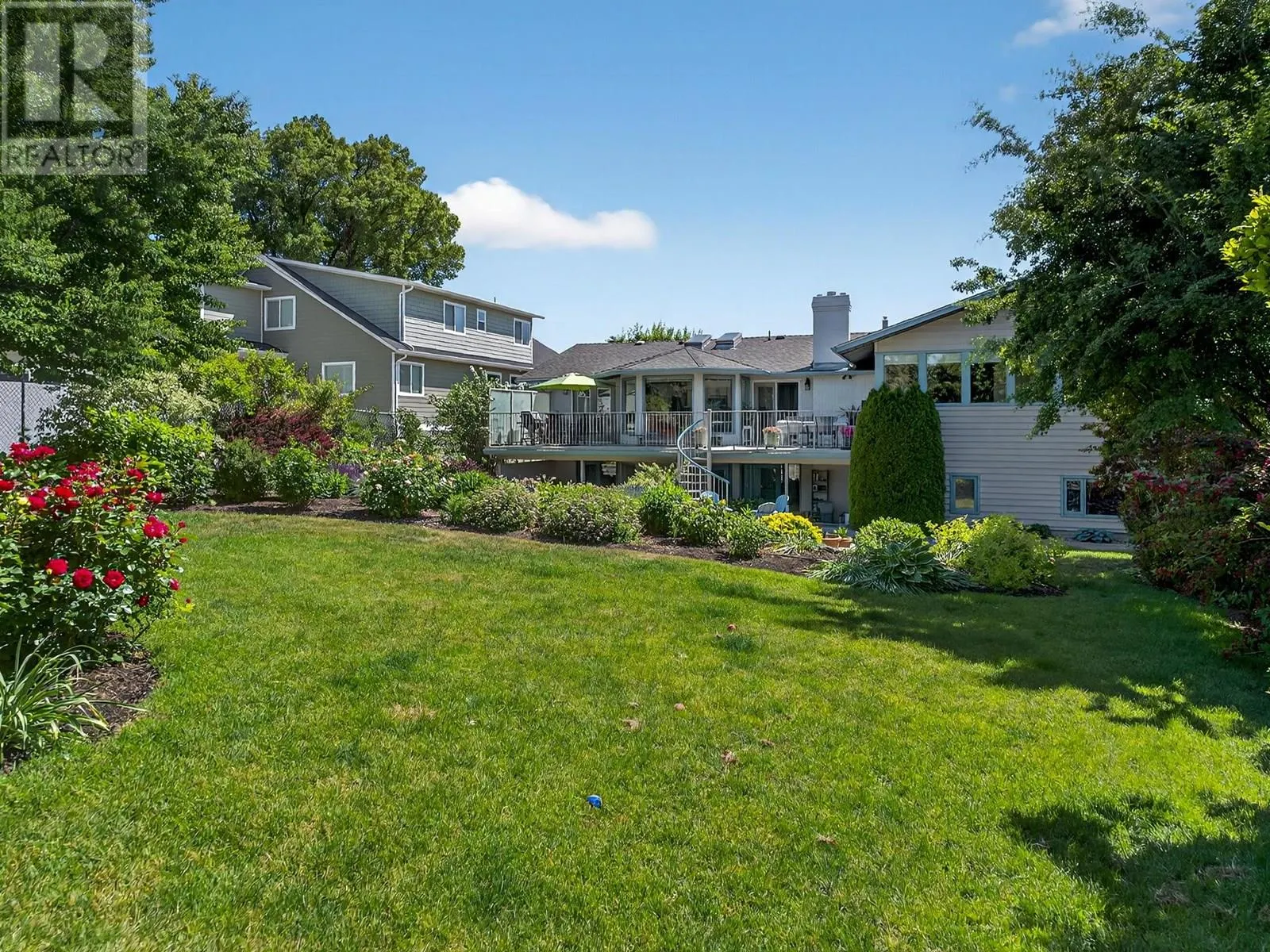 832 Montigny Road