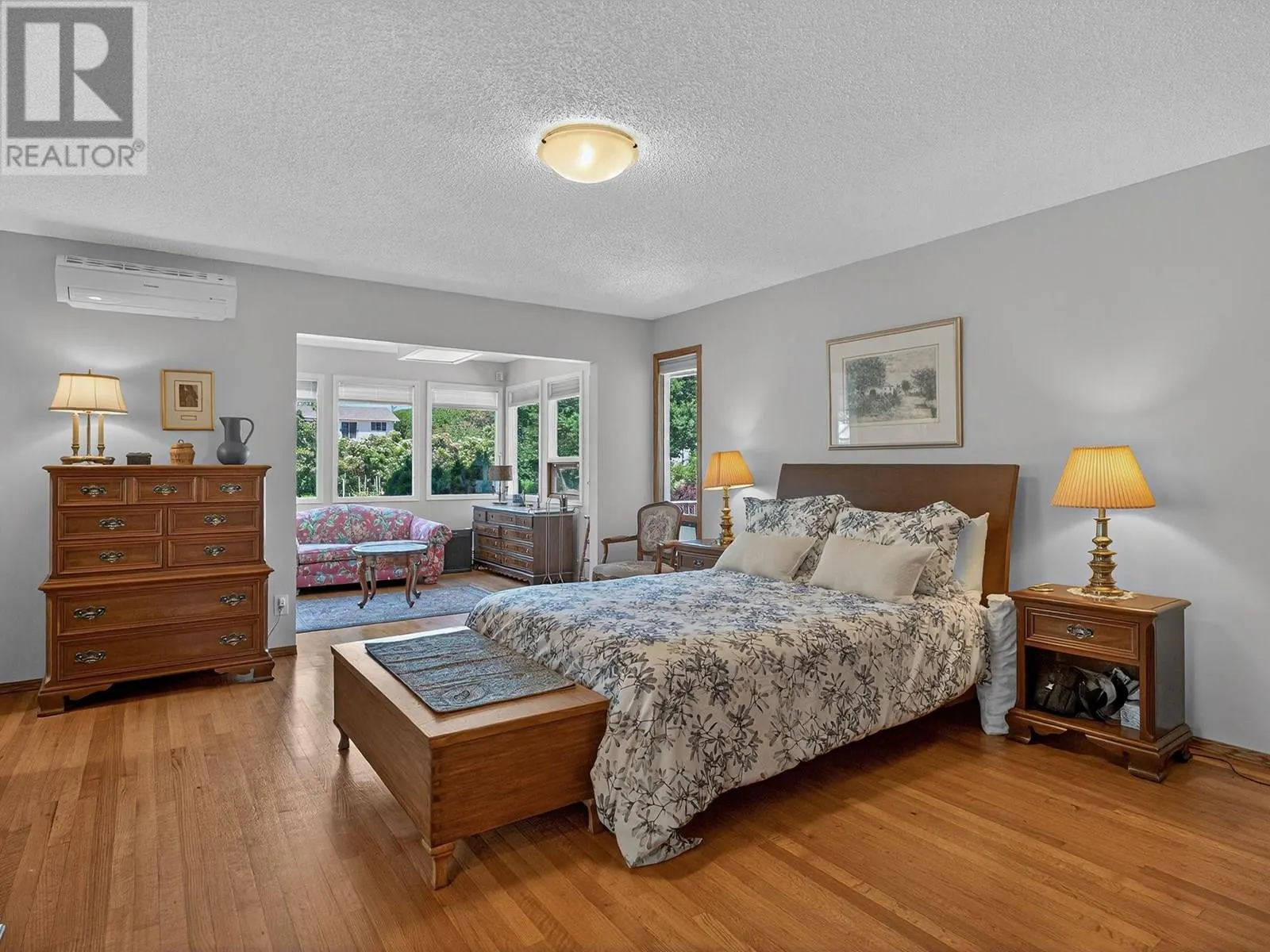 832 Montigny Road