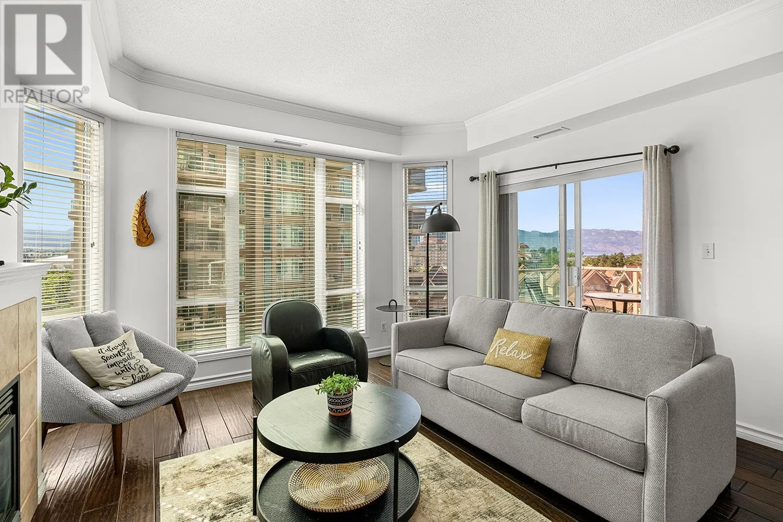 1128 Sunset Drive Unit# 703