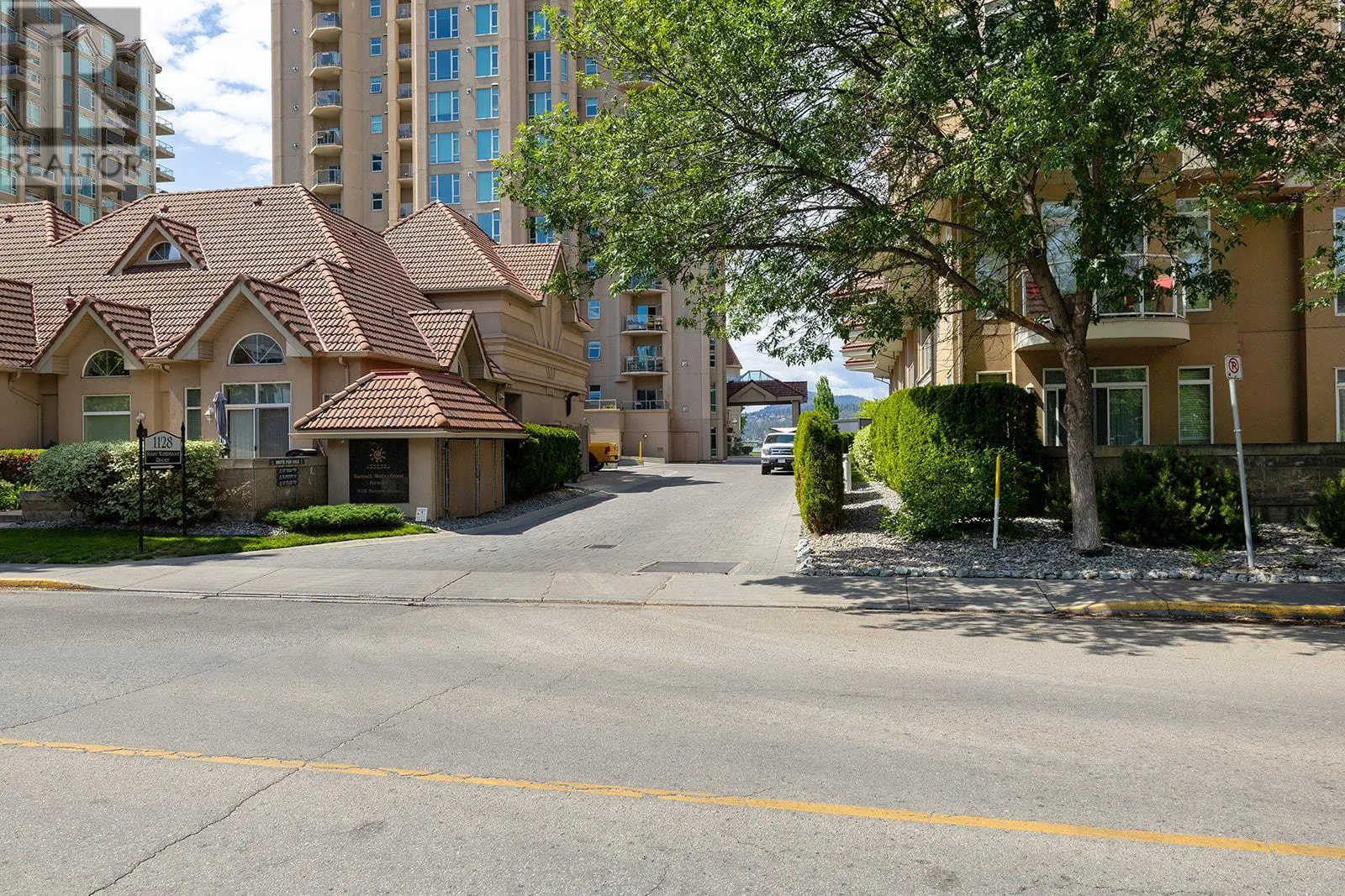 1128 Sunset Drive Unit# 703