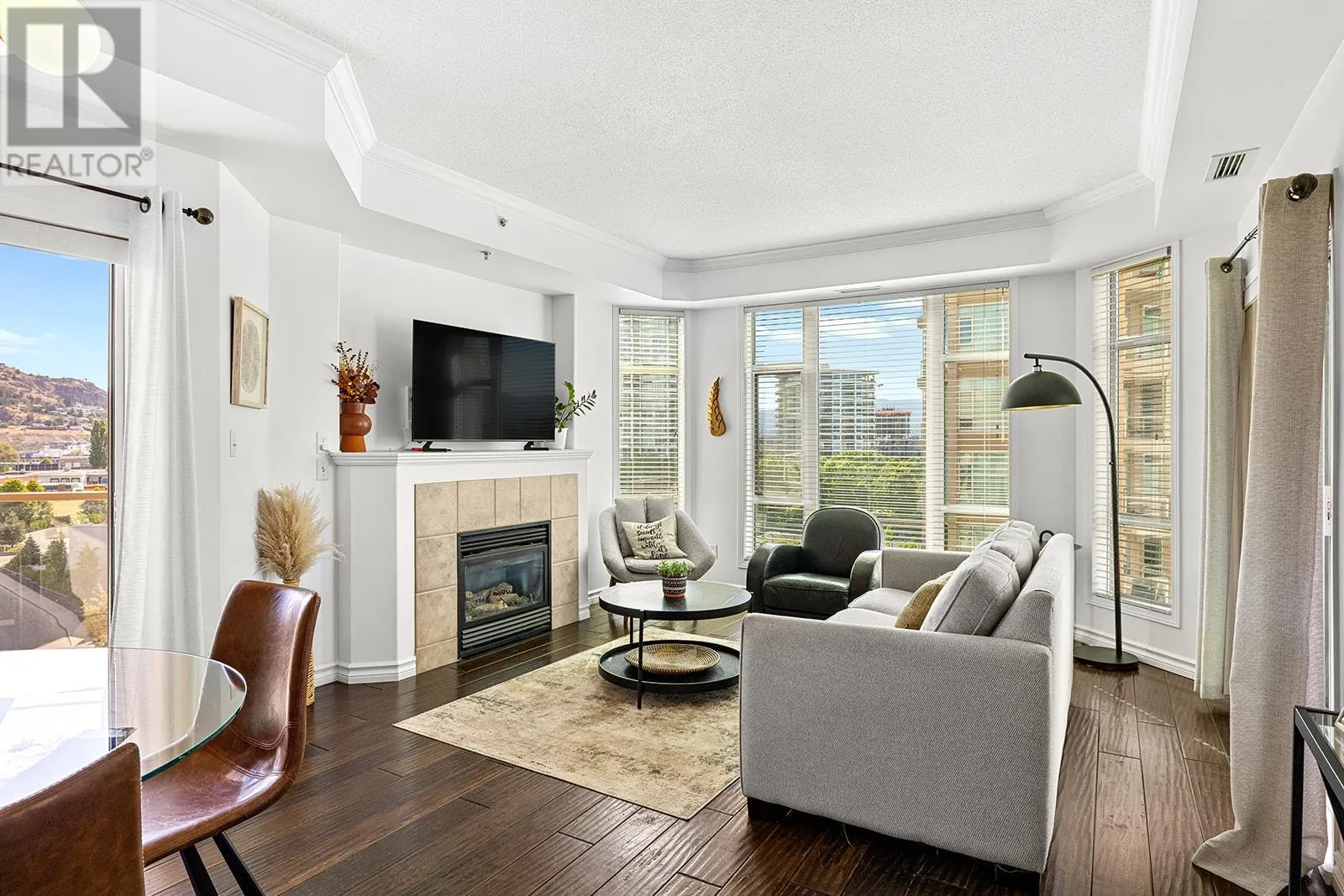 1128 Sunset Drive Unit# 703