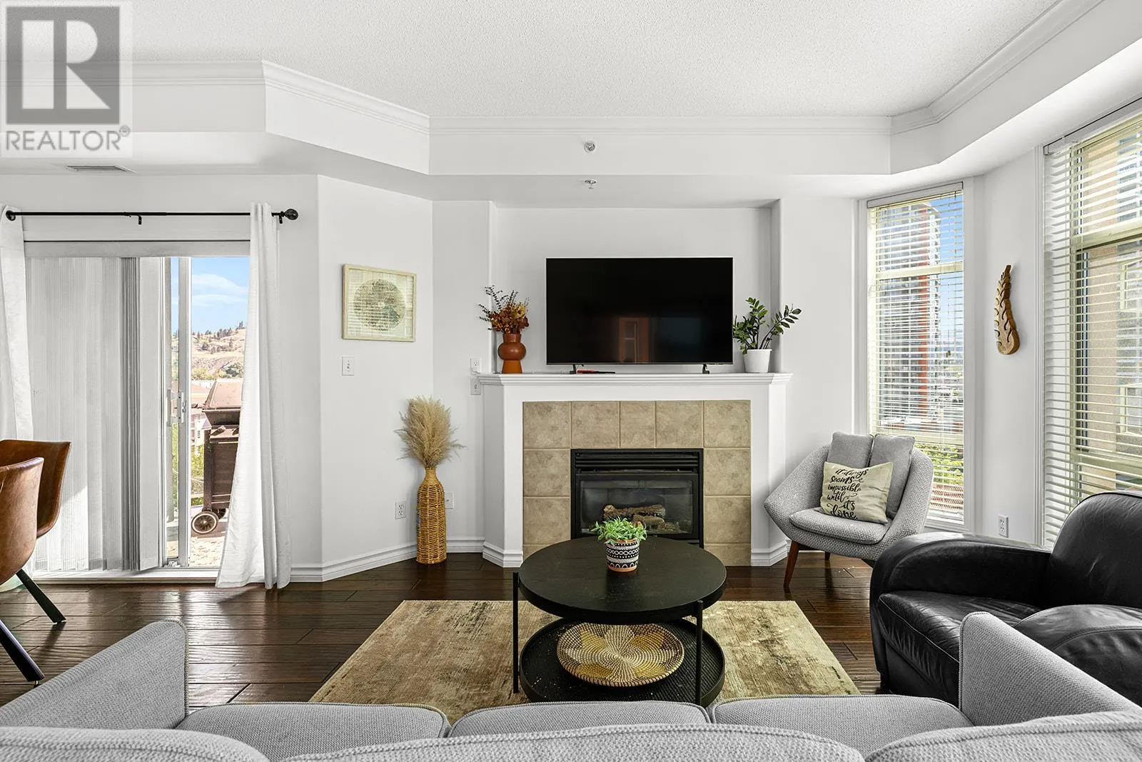 1128 Sunset Drive Unit# 703