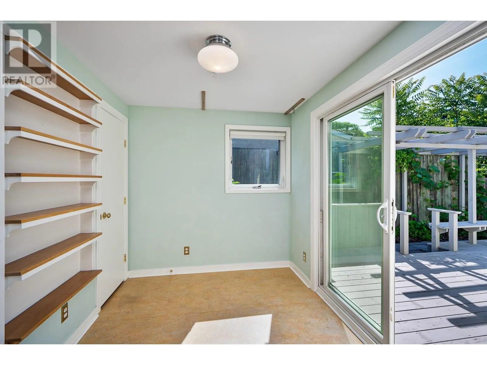 439 Osprey Avenue