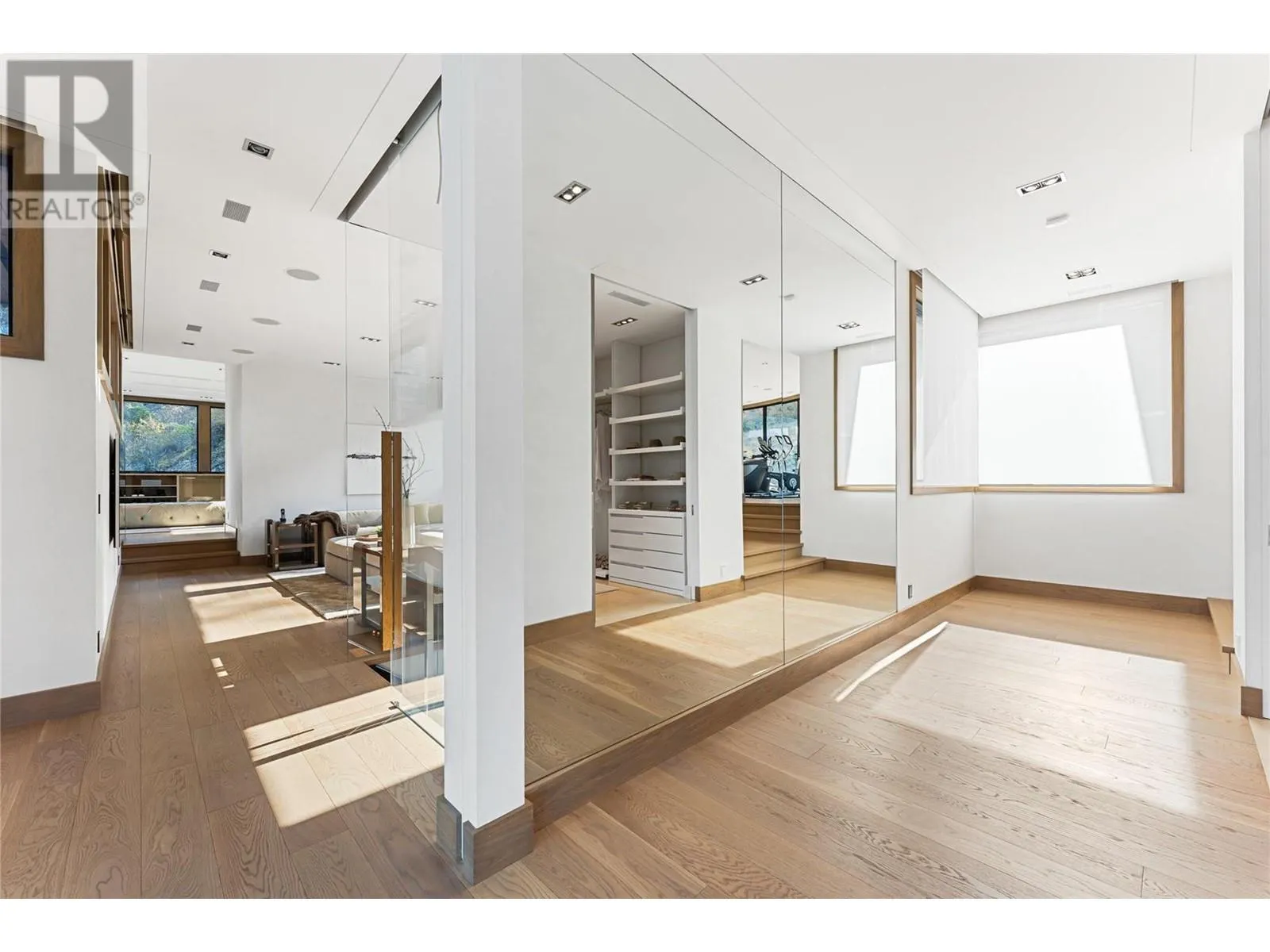 180 Sheerwater Court Unit# 23