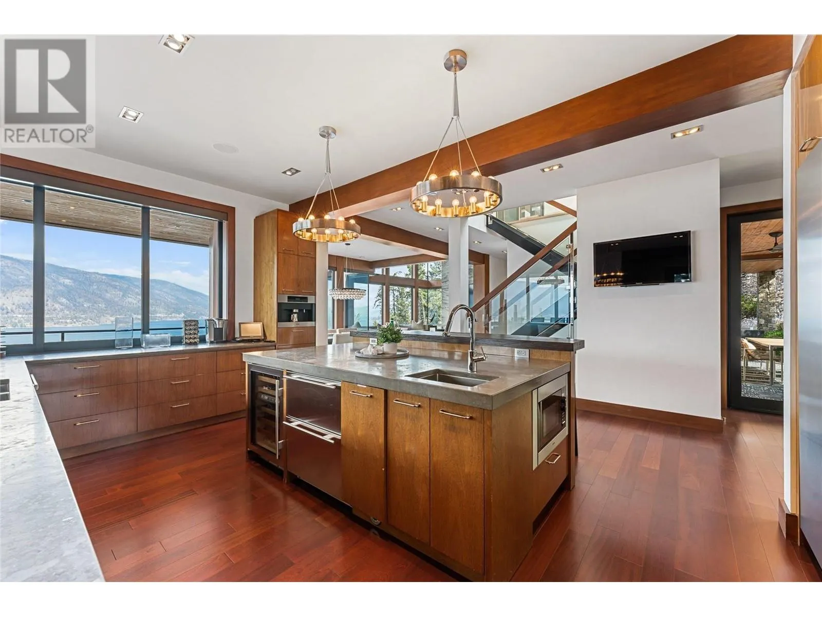 180 Sheerwater Court Unit# 23