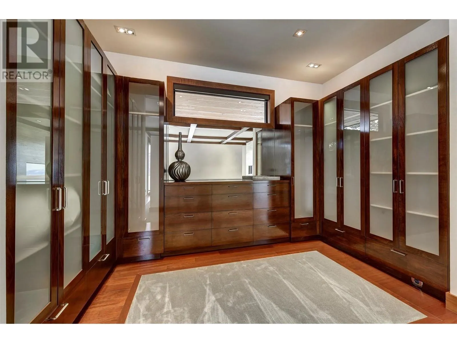 180 Sheerwater Court Unit# 23