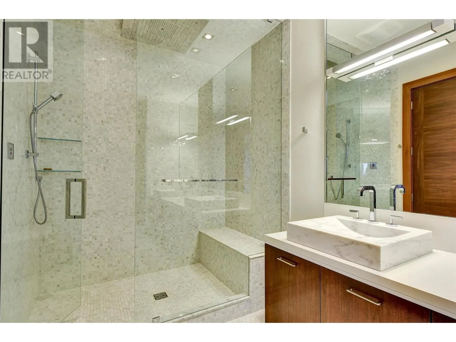 180 Sheerwater Court Unit# 23