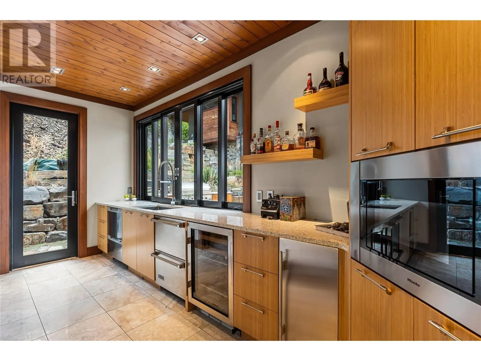 180 Sheerwater Court Unit# 23