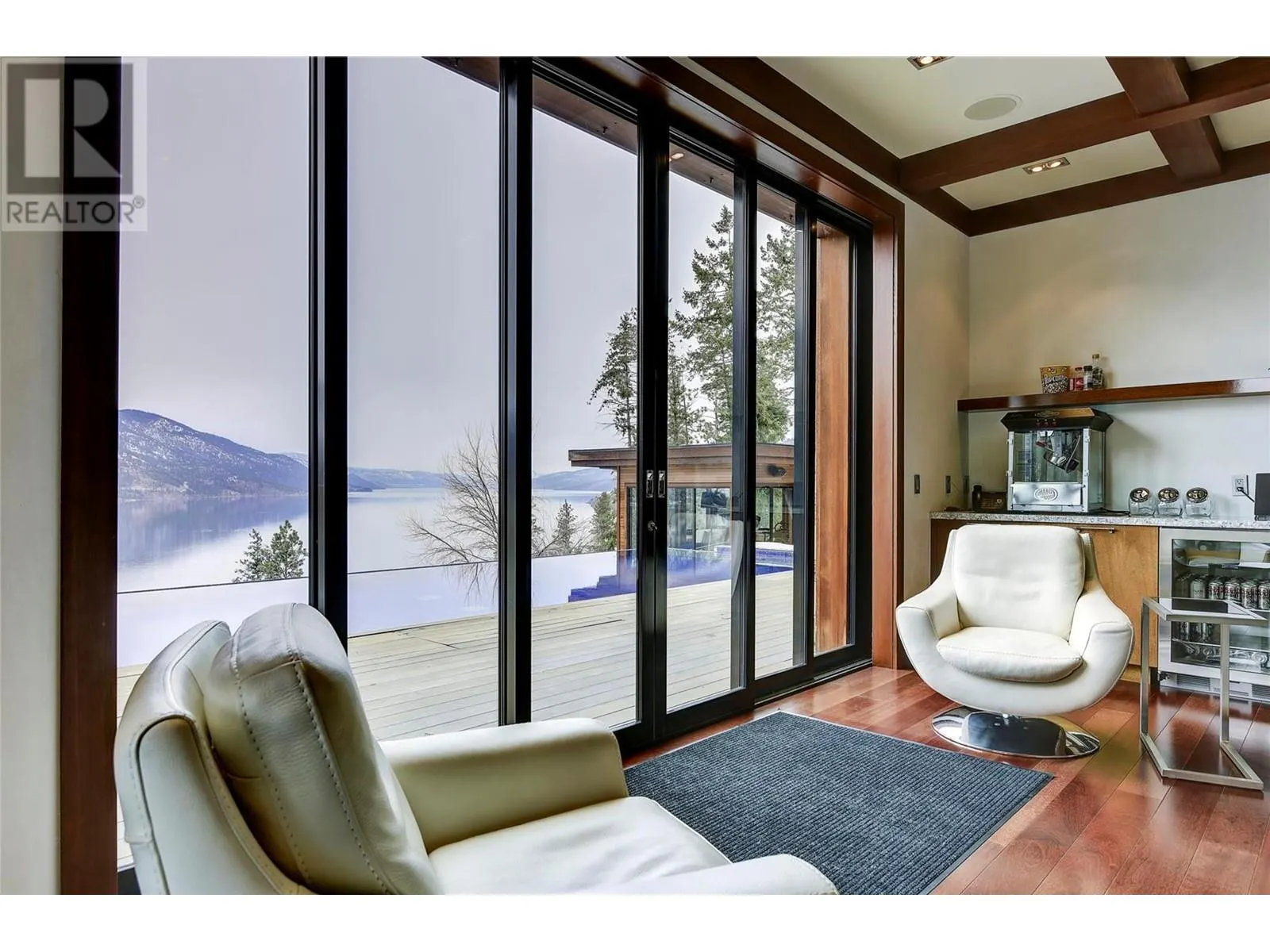 180 Sheerwater Court Unit# 23