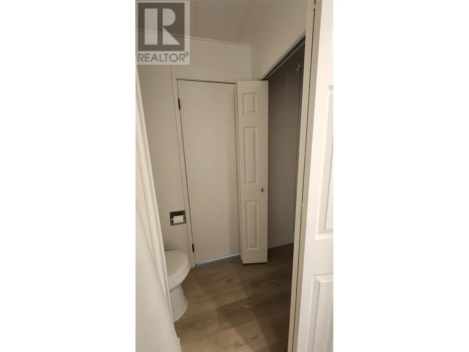 959 Mabel Lake Road Unit# 2