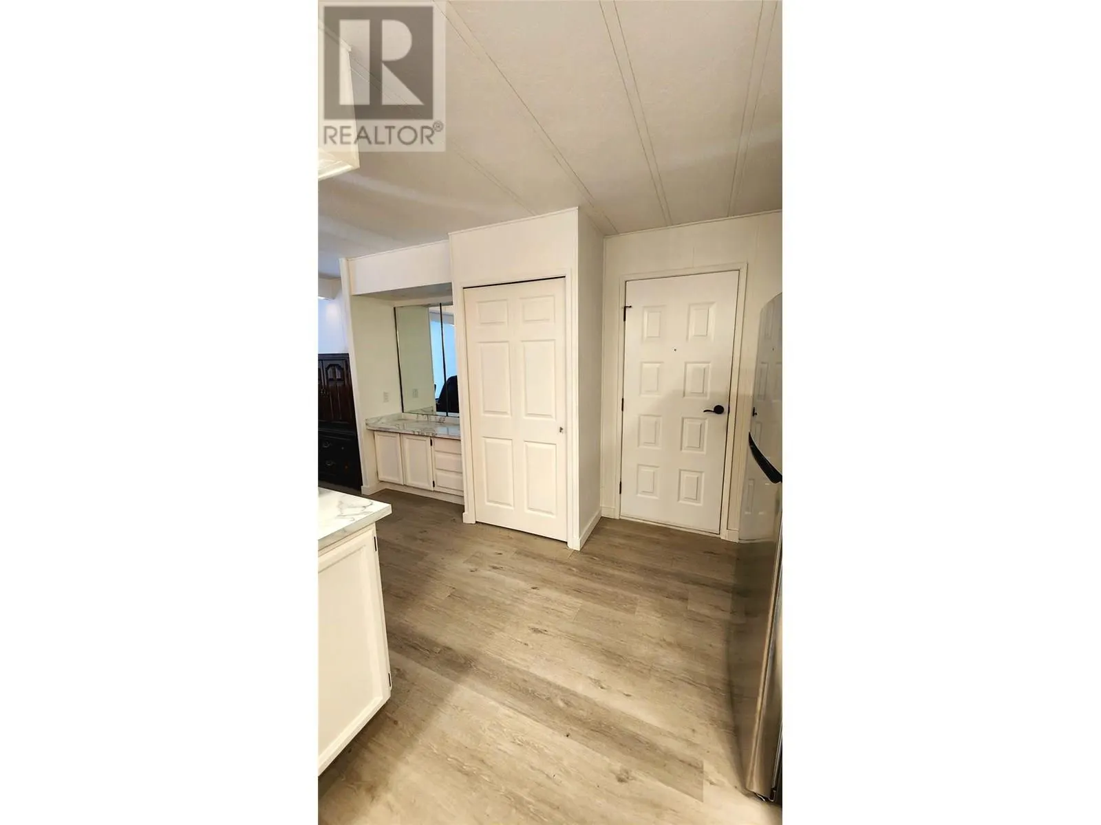 959 Mabel Lake Road Unit# 2