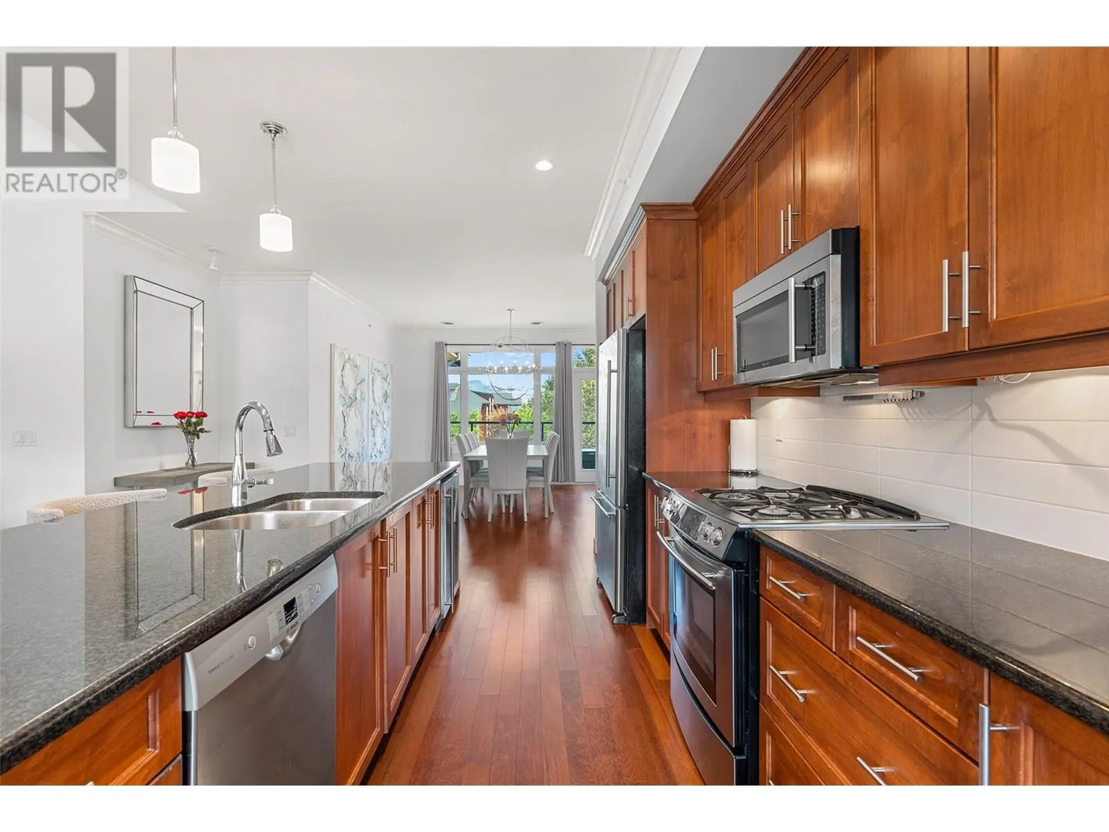 2901 Abbott Street Unit# 402