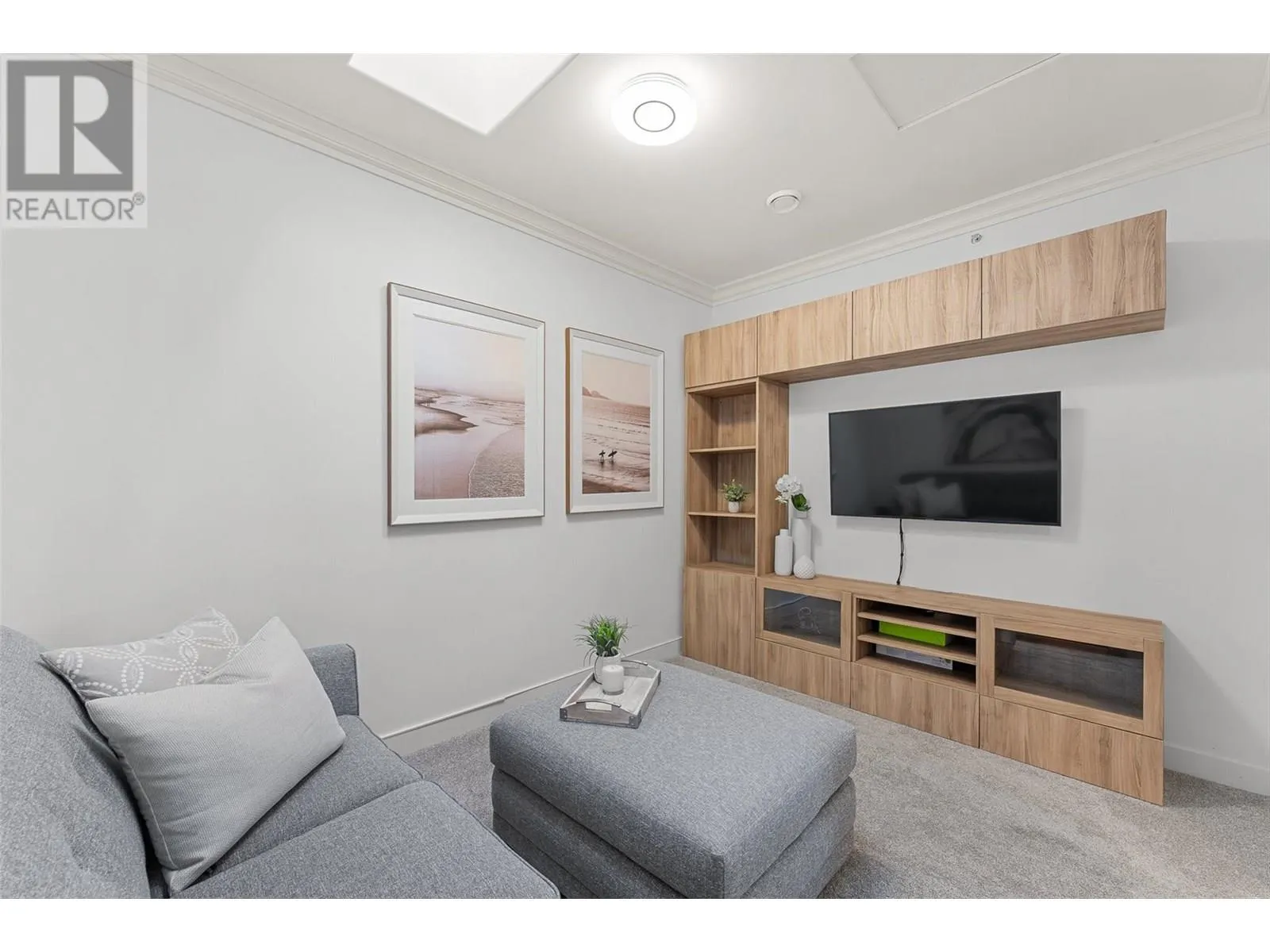 2901 Abbott Street Unit# 402