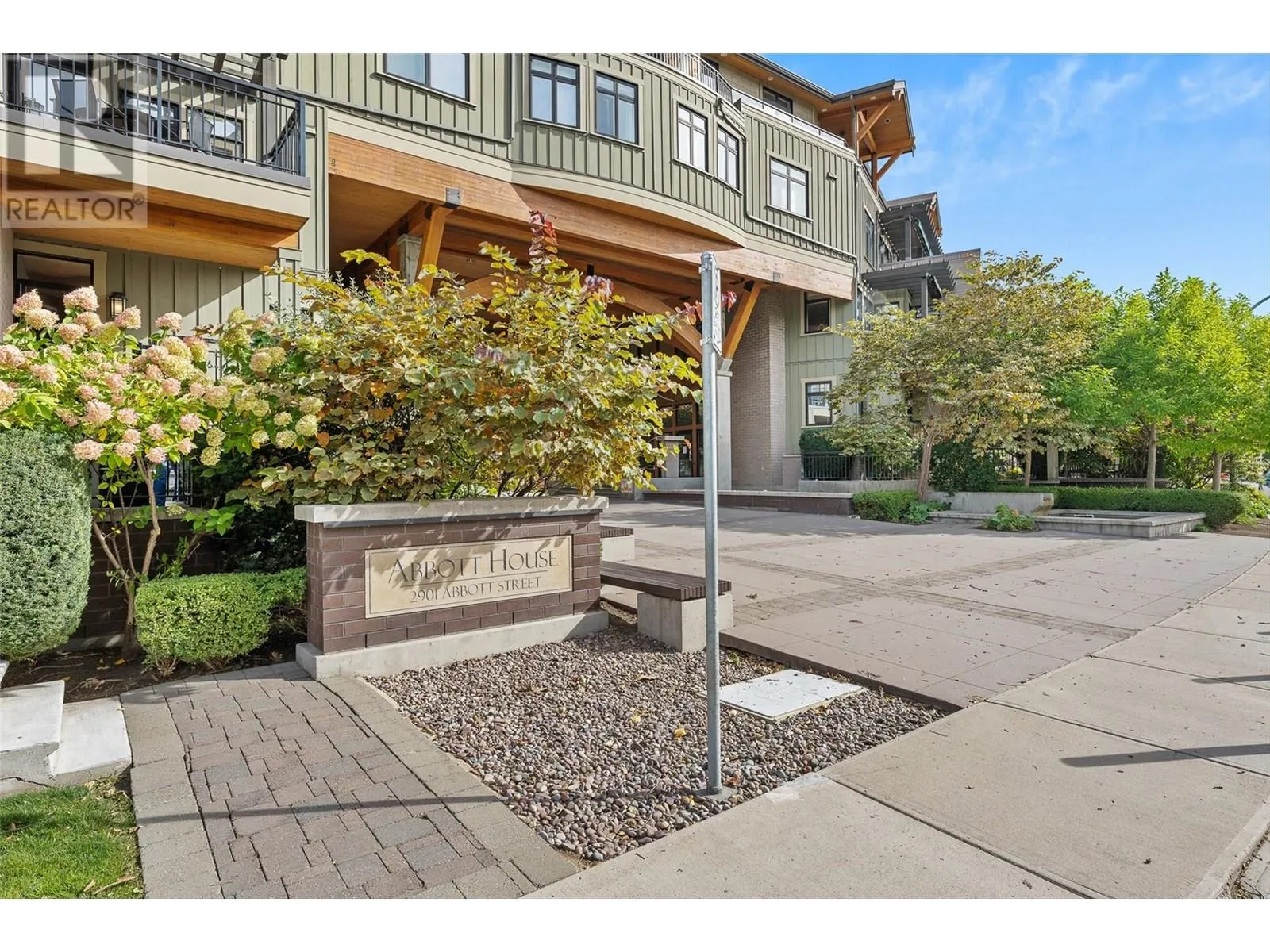 2901 Abbott Street Unit# 402