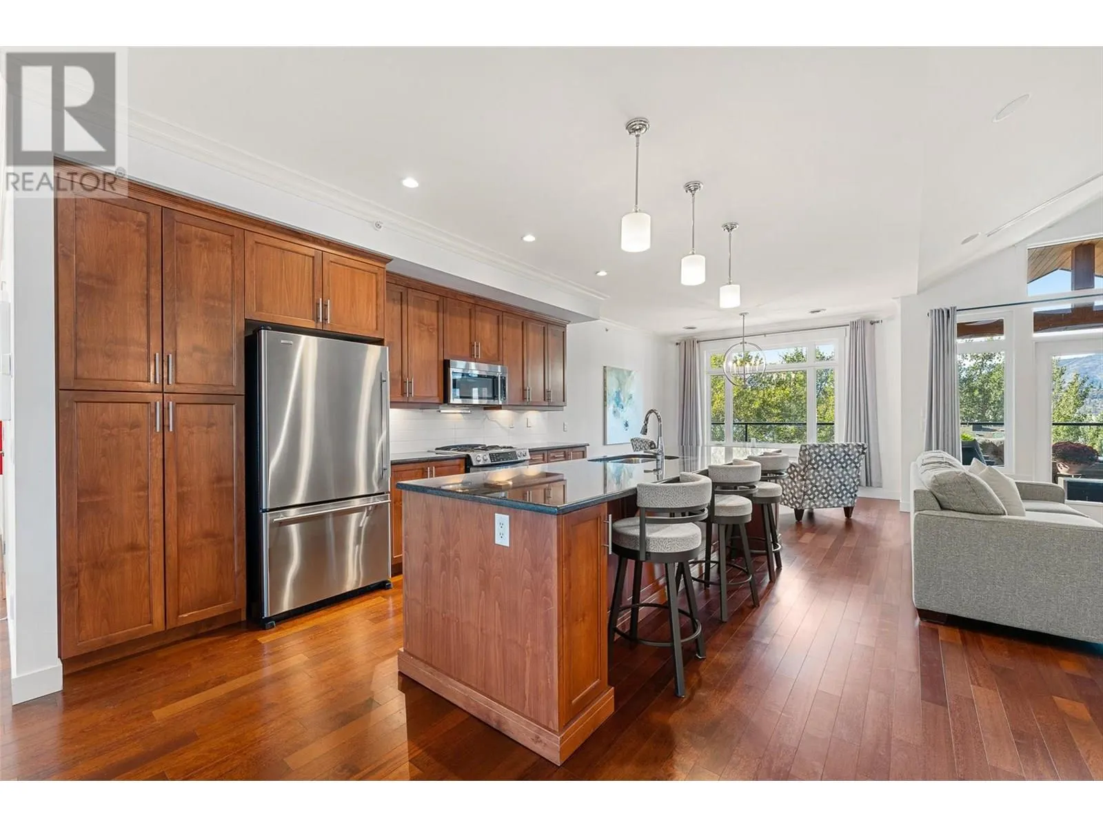 2901 Abbott Street Unit# 402