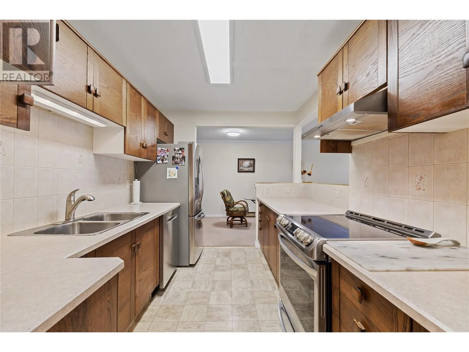 1035 Bernard Avenue Unit# 104