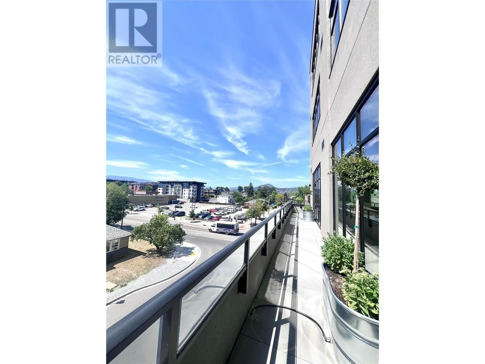 550 Osprey Avenue Unit# 3rd Floor