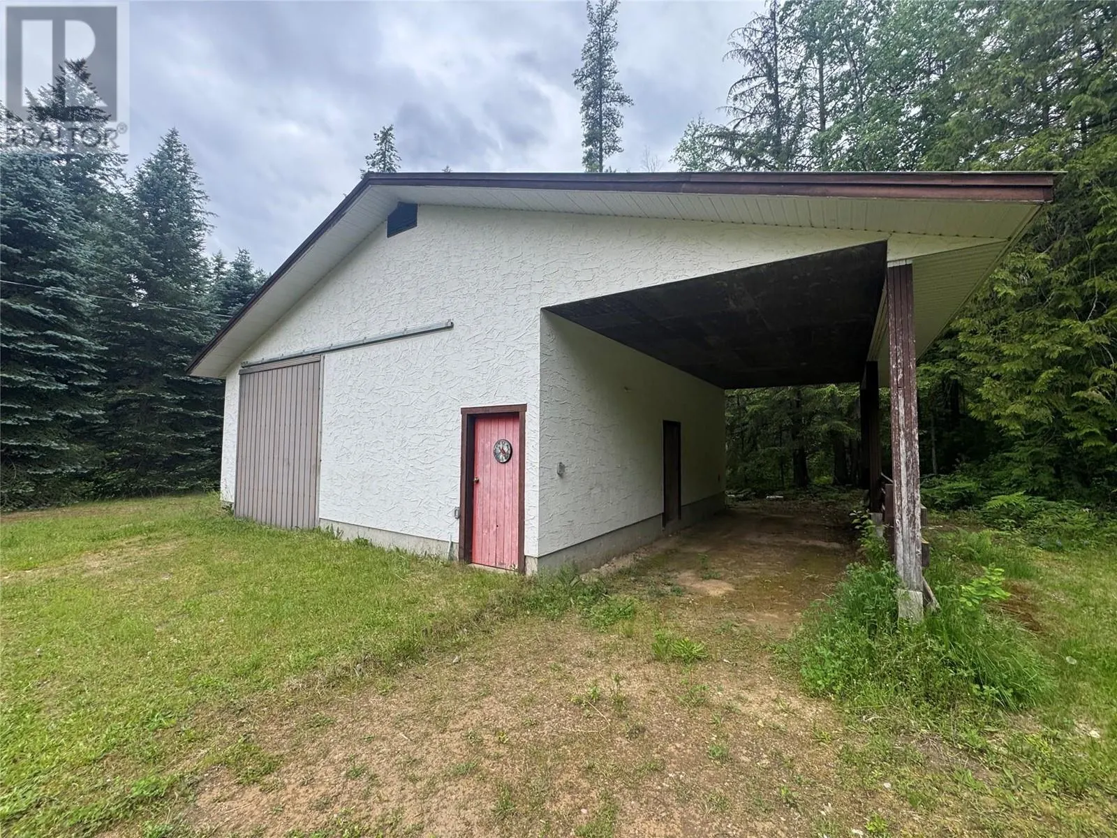 3151 Enderby Mabel Lake Road