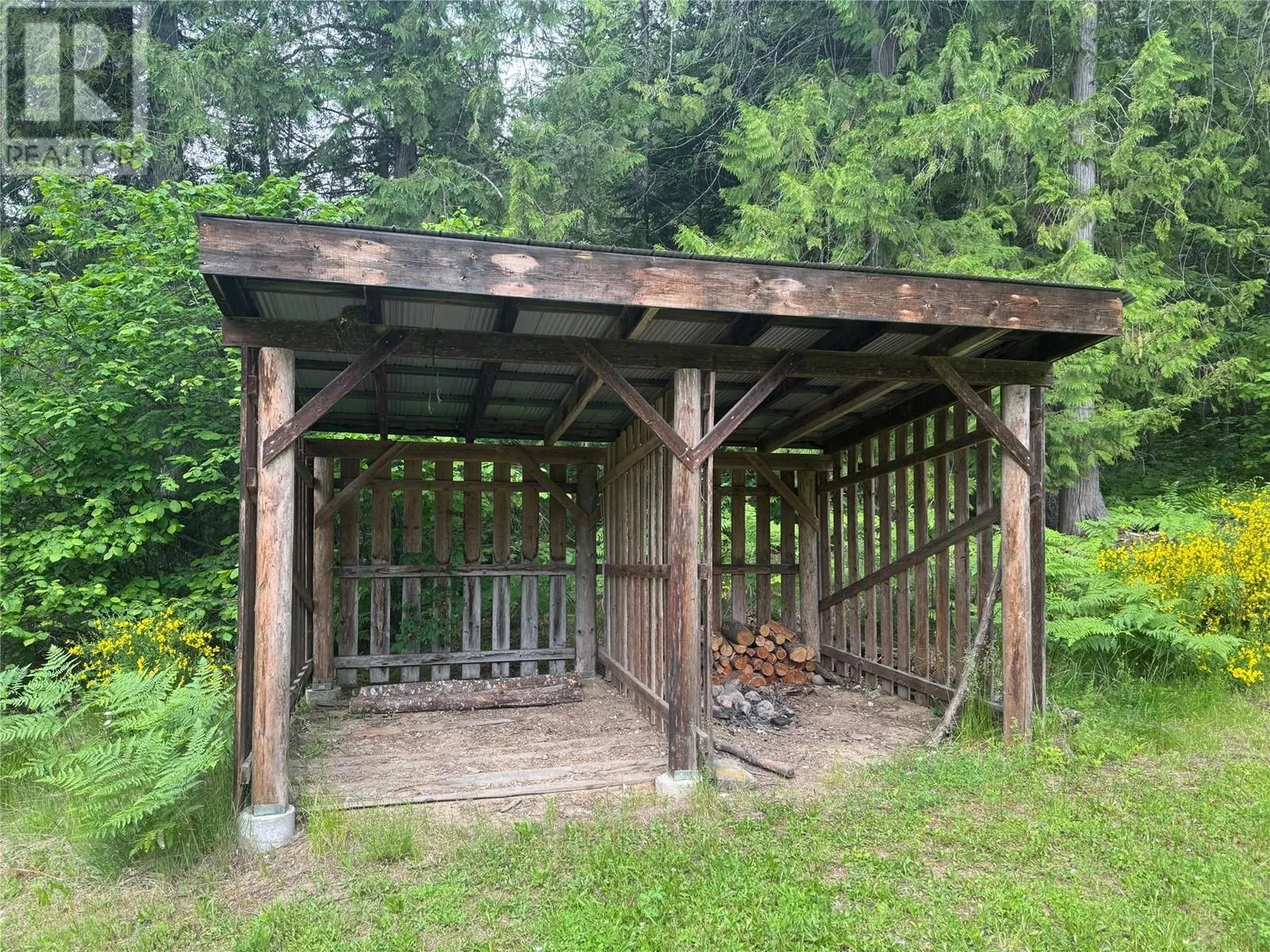 3151 Enderby Mabel Lake Road