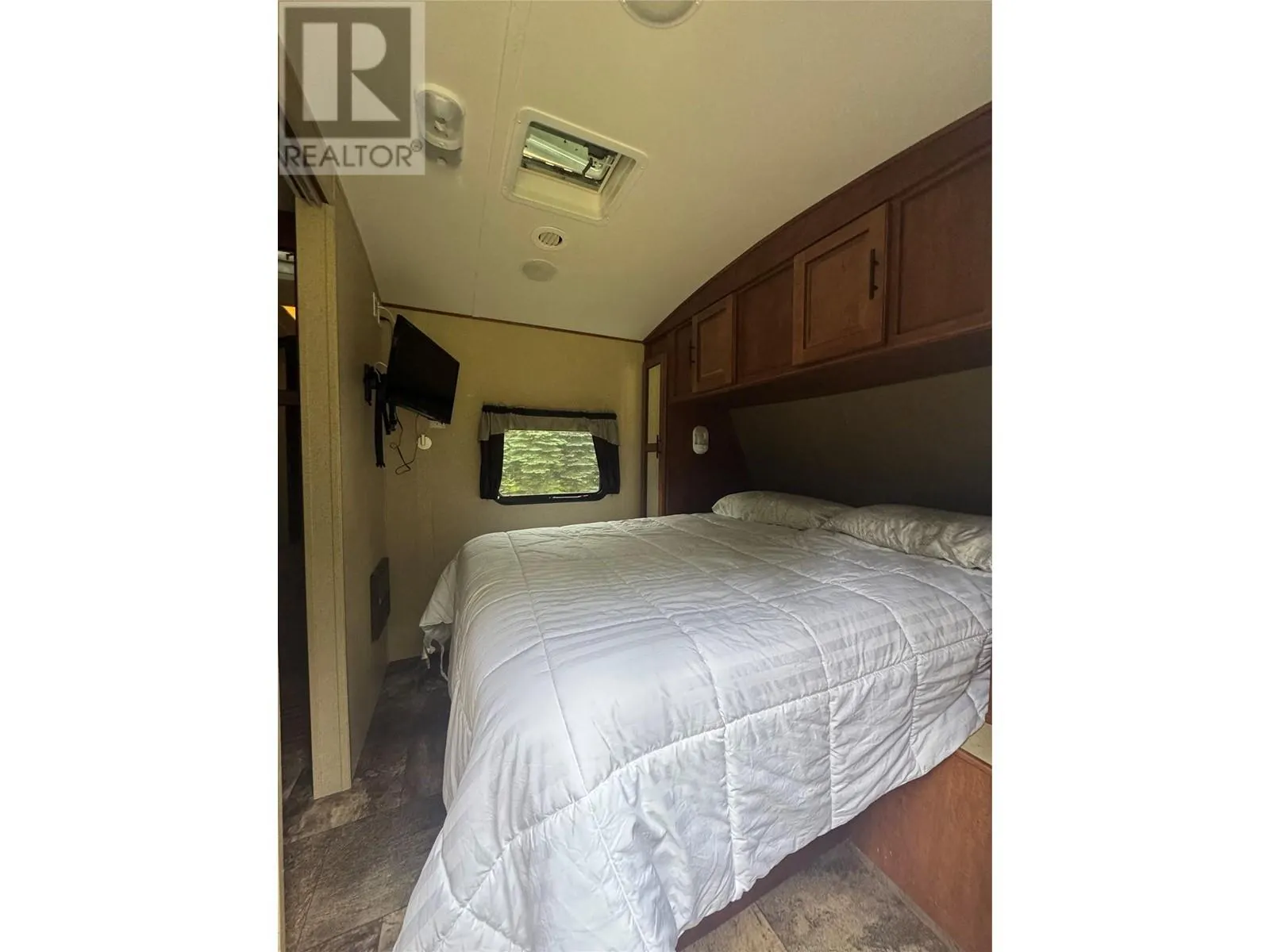 3151 Enderby Mabel Lake Road