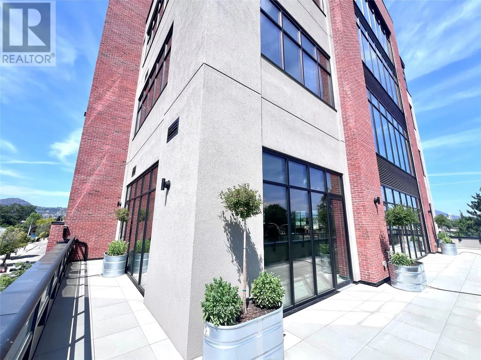 550 Osprey Avenue Unit# 3rd & 4th Floor