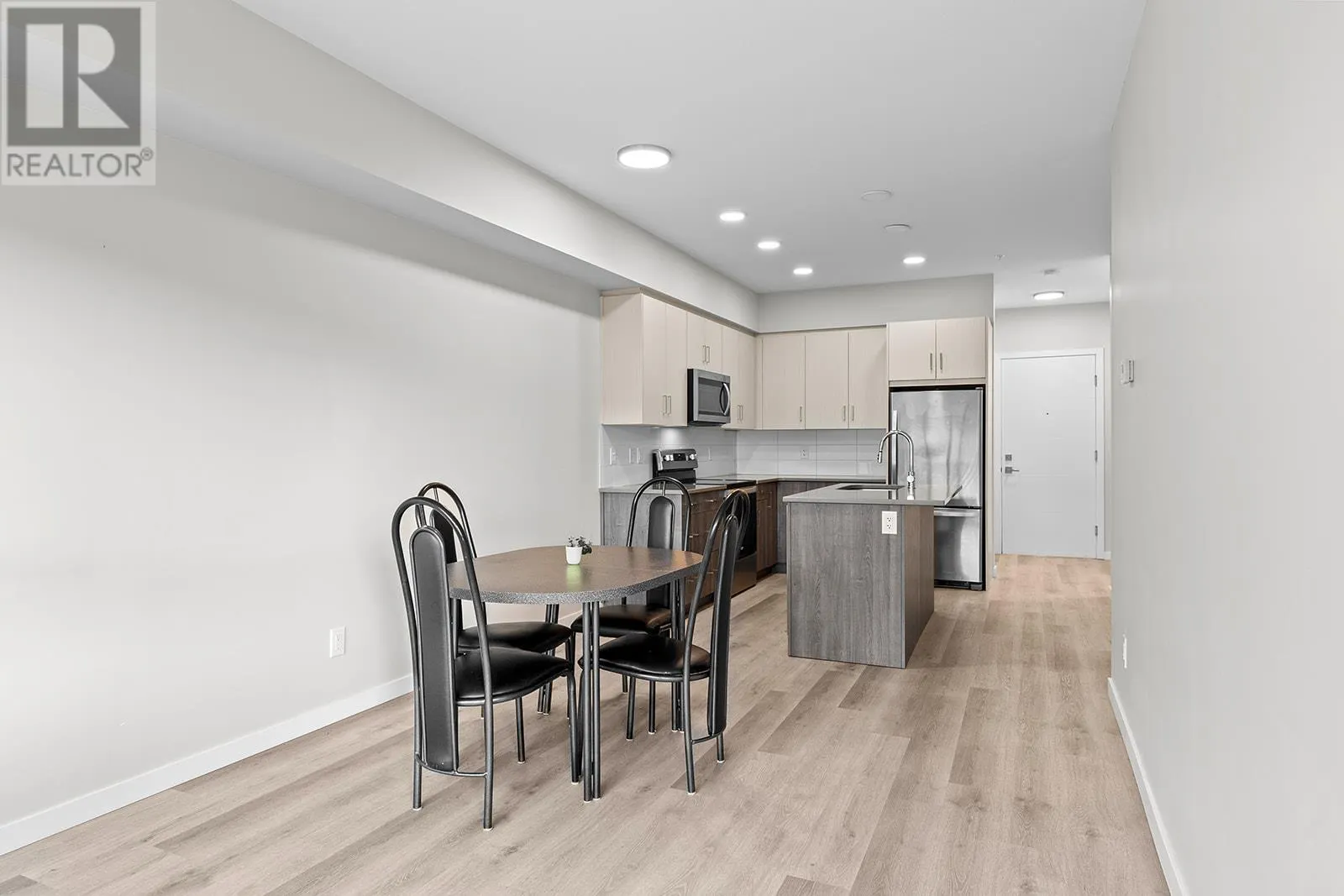 2301 Carrington Road Unit# 323