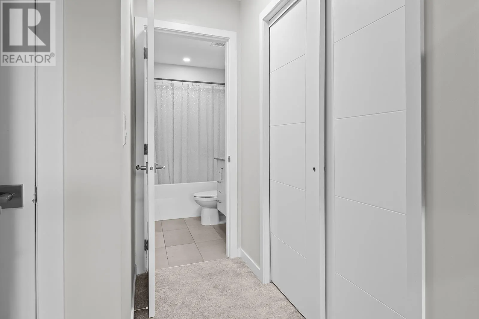 2301 Carrington Road Unit# 323