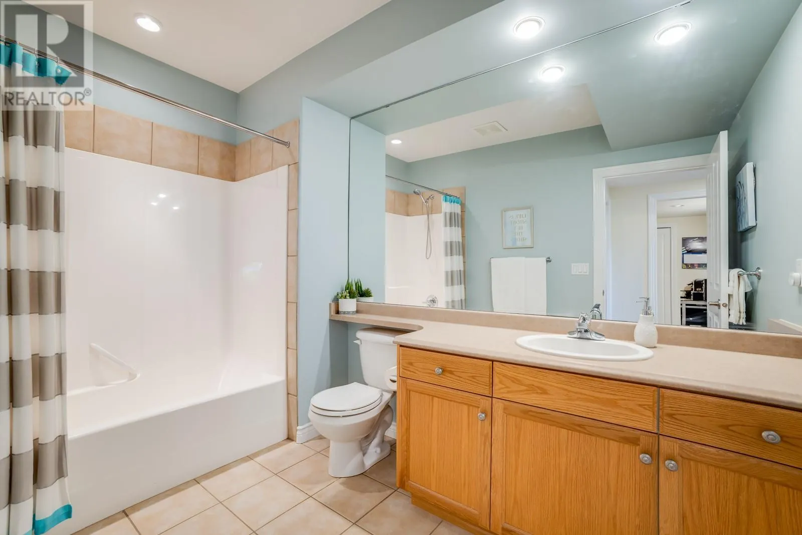 700 South Crest Drive Unit# 2