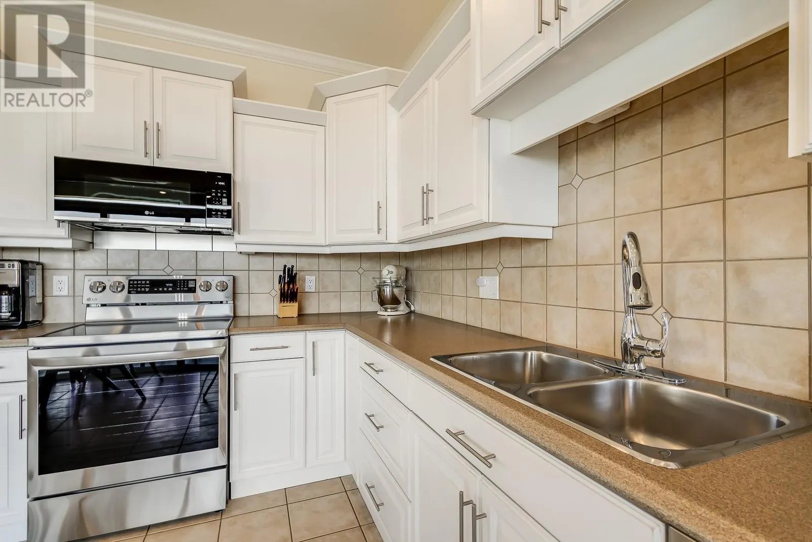 700 South Crest Drive Unit# 2