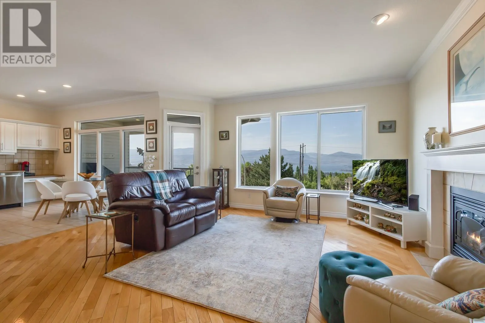 700 South Crest Drive Unit# 2