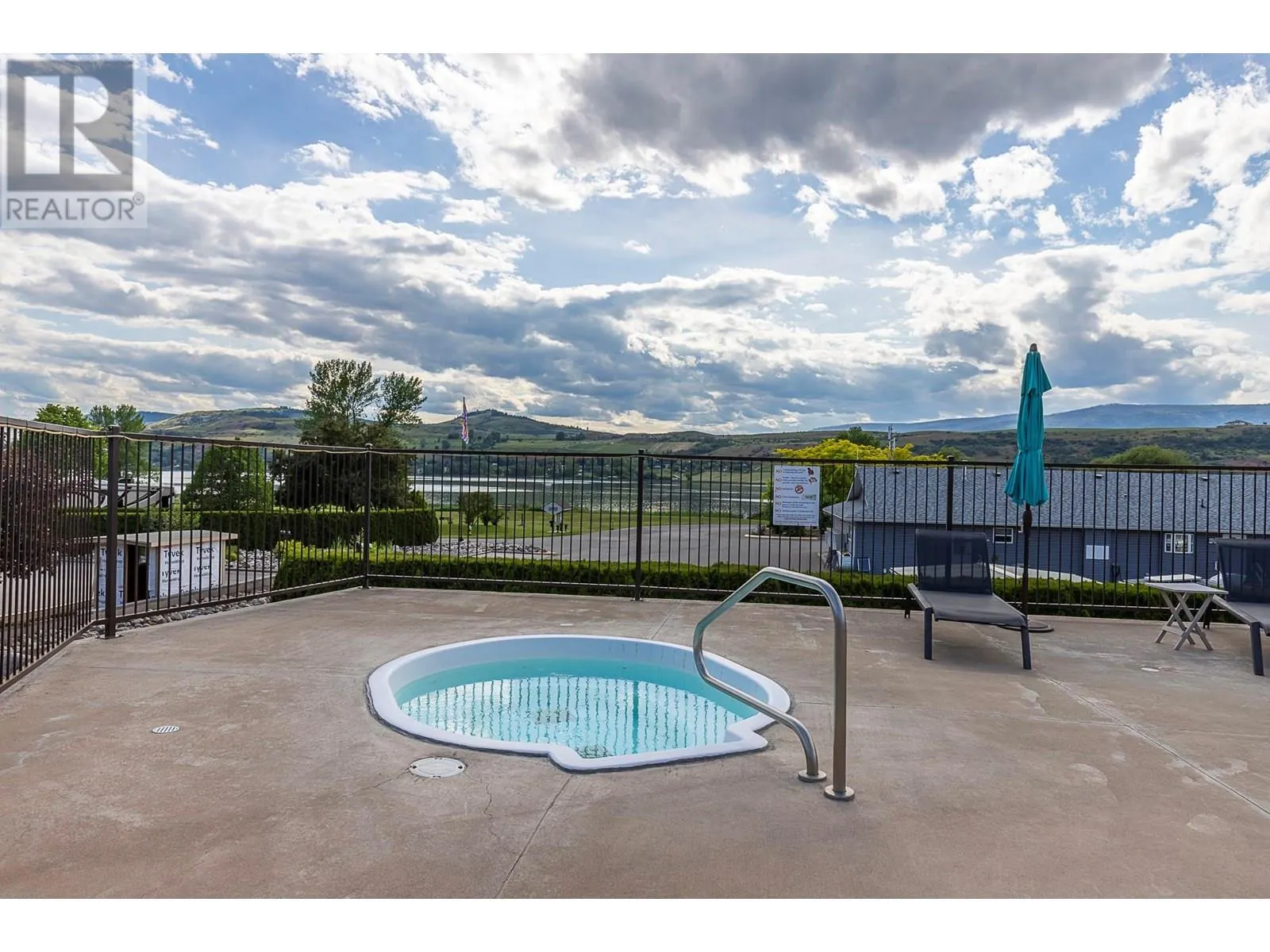 8000 Highland Road Unit# 33