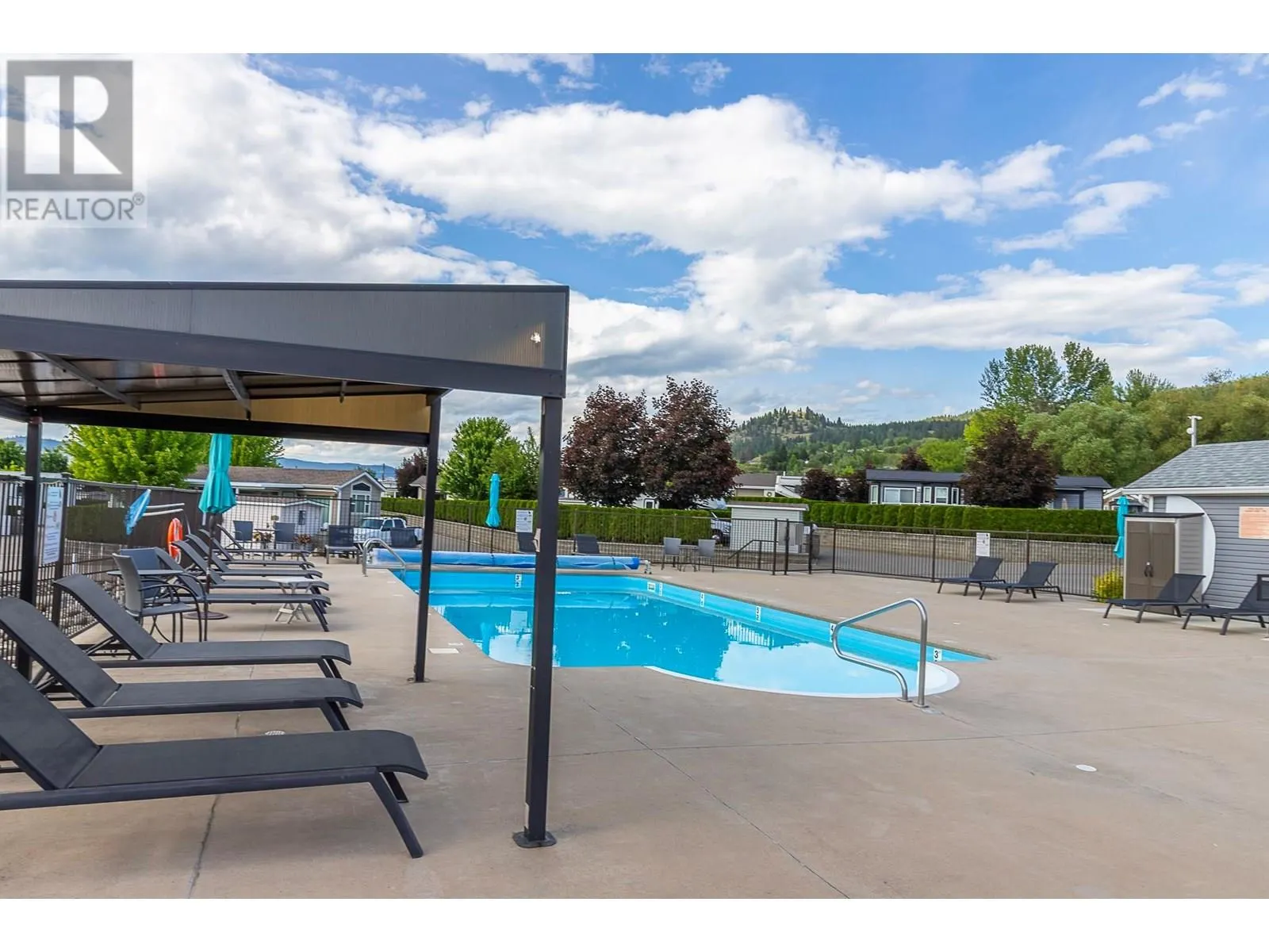8000 Highland Road Unit# 33
