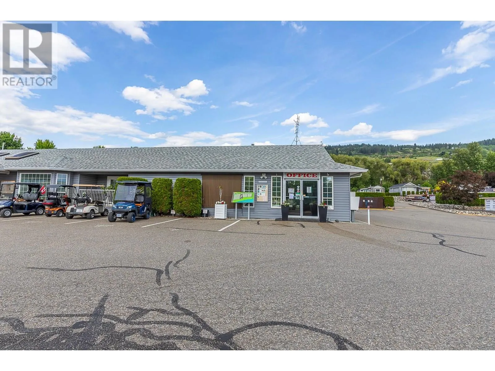 8000 Highland Road Unit# 33