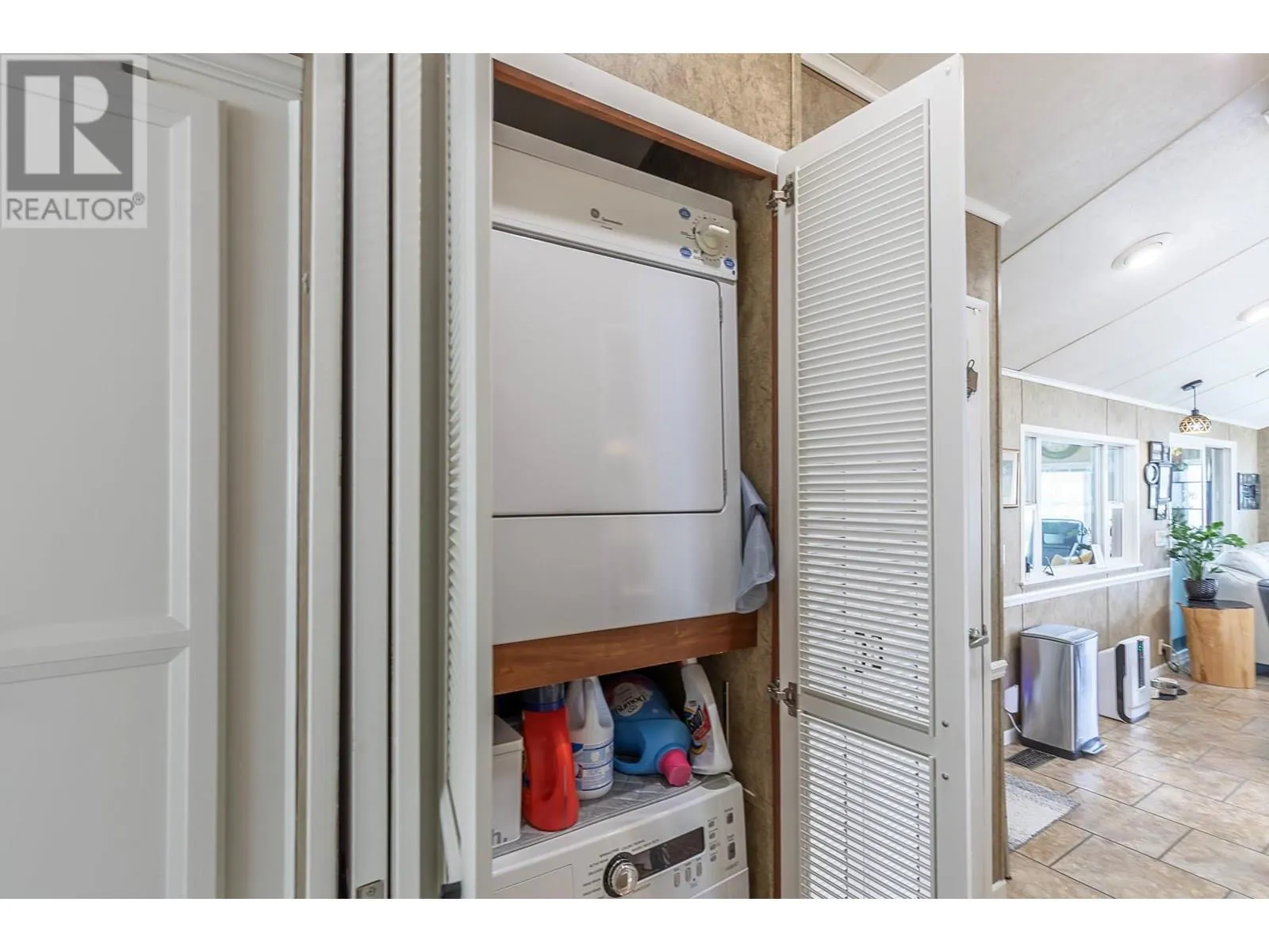 8000 Highland Road Unit# 33