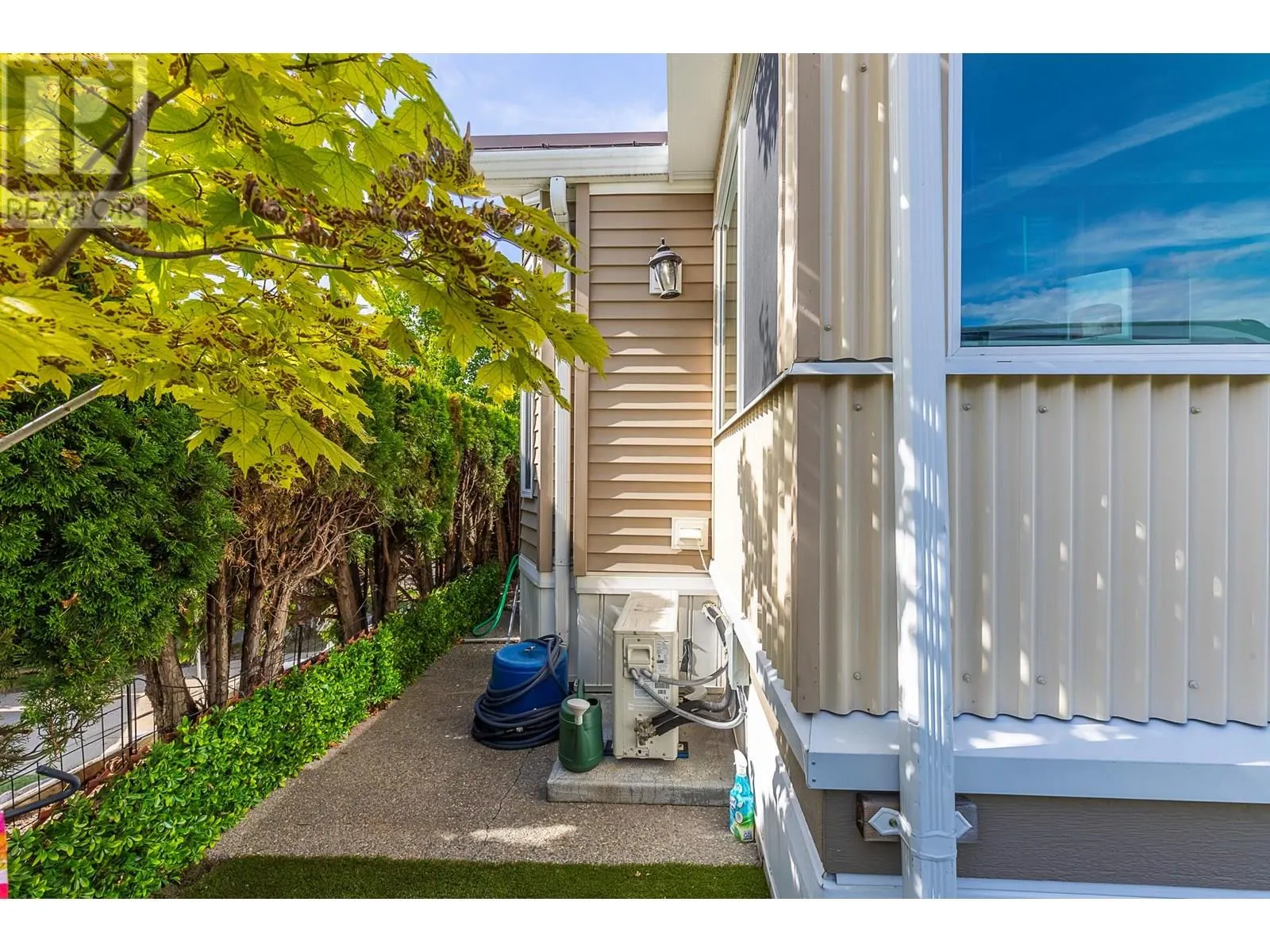 8000 Highland Road Unit# 33